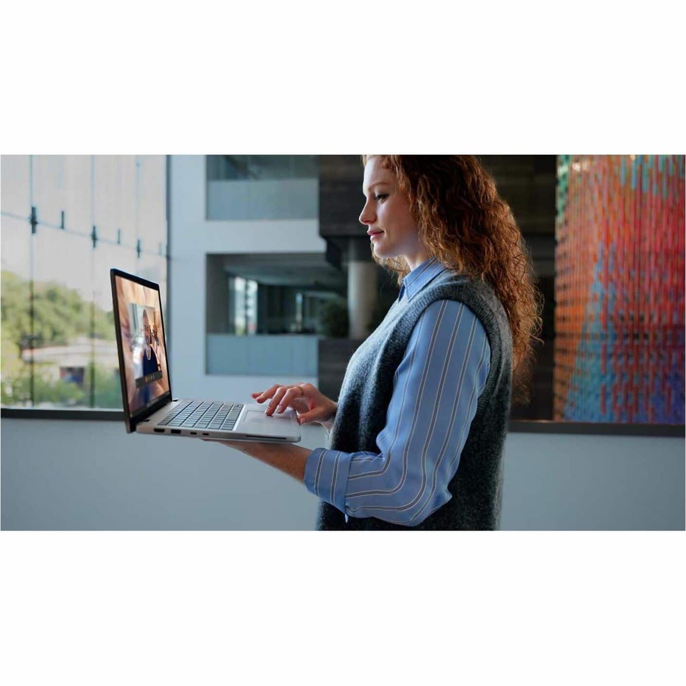 Alt View 7. Dell - Pro 16 Plus Laptop - 16" FHD+ - AMD Ryzen 5 220 - 16GB Memory - 512GB SSD – Wi-Fi 7 - Windows 11 Pro - PLATINUM - PLATINUM.