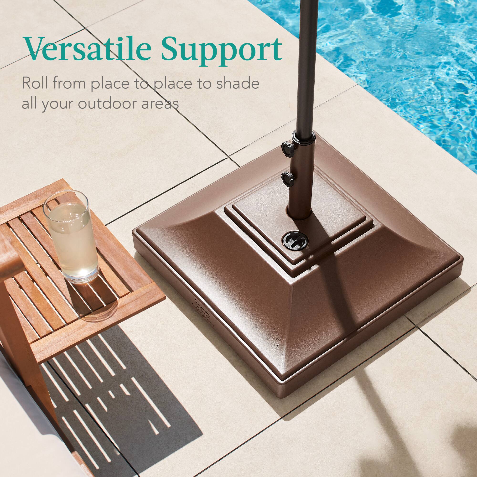 Versatile Support  
Roll from place to place to shade all your outdoor areas