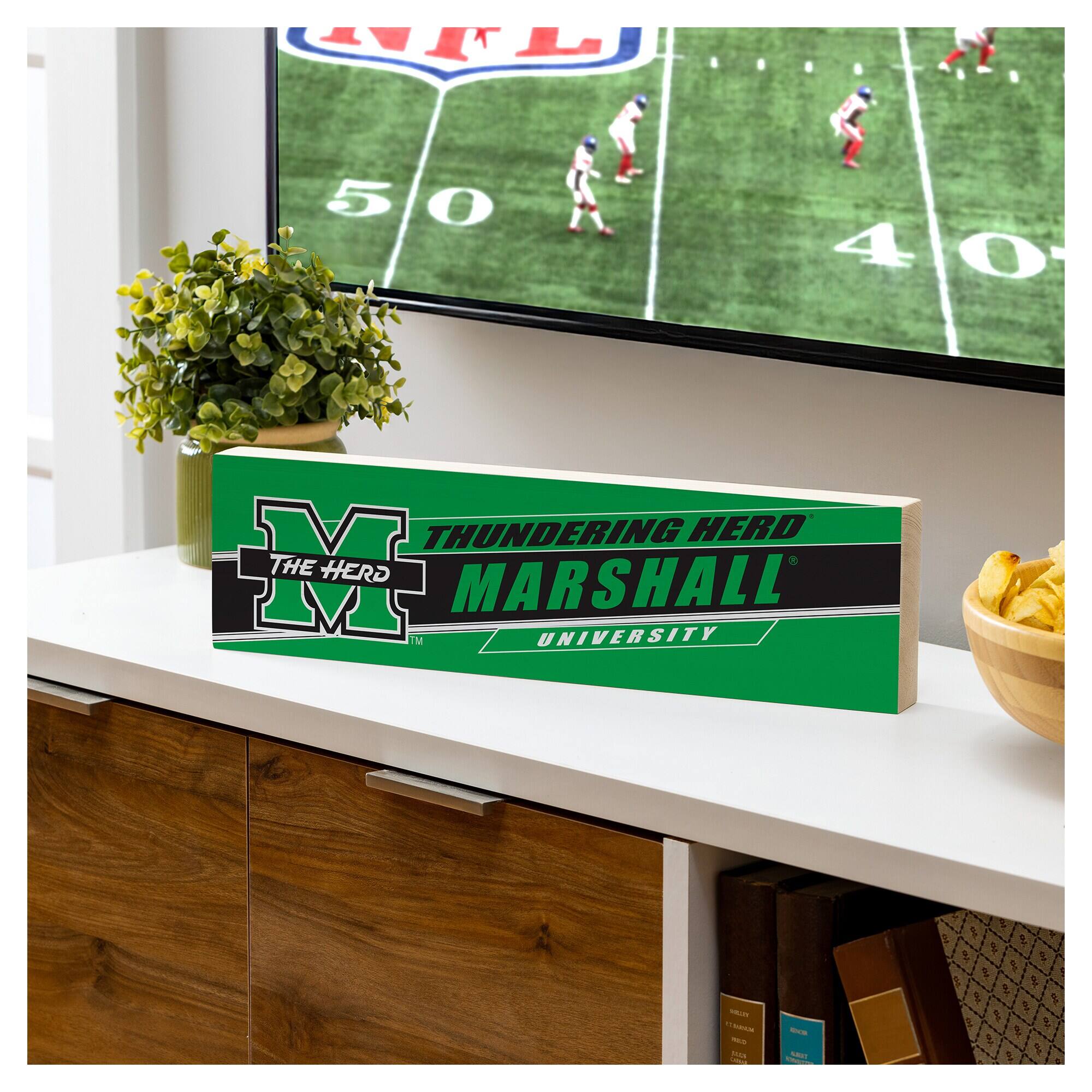 THUNDERING HERD  
THE HERD  
MARSHALL UNIVERSITY