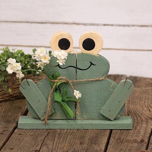 Angle. BreeBe - Rustic Wood Happy Frog on Base w/Flowers - Green.