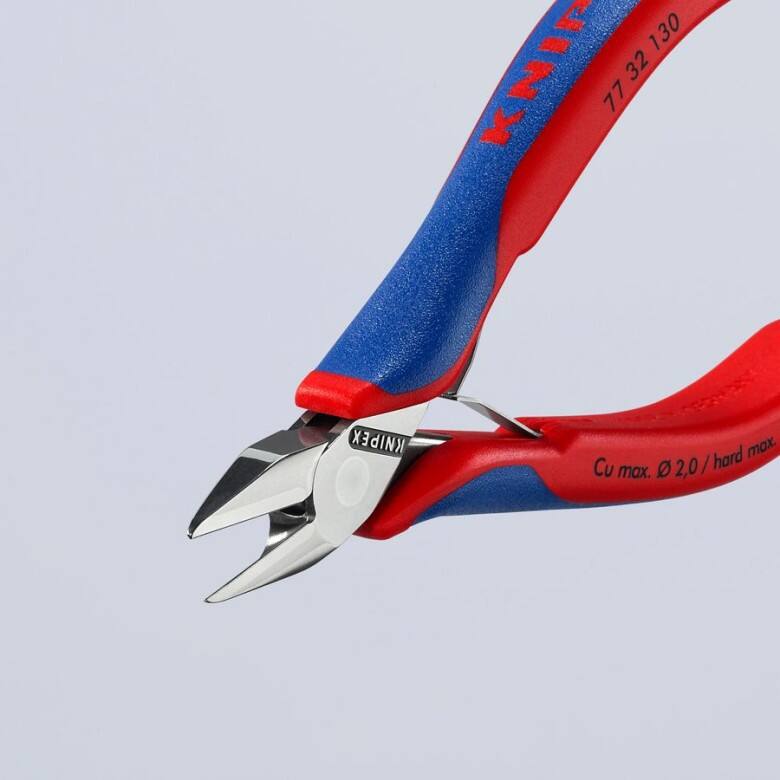 130 KNIP 32 77  
Cu max. Ø 2,0 / hard max.