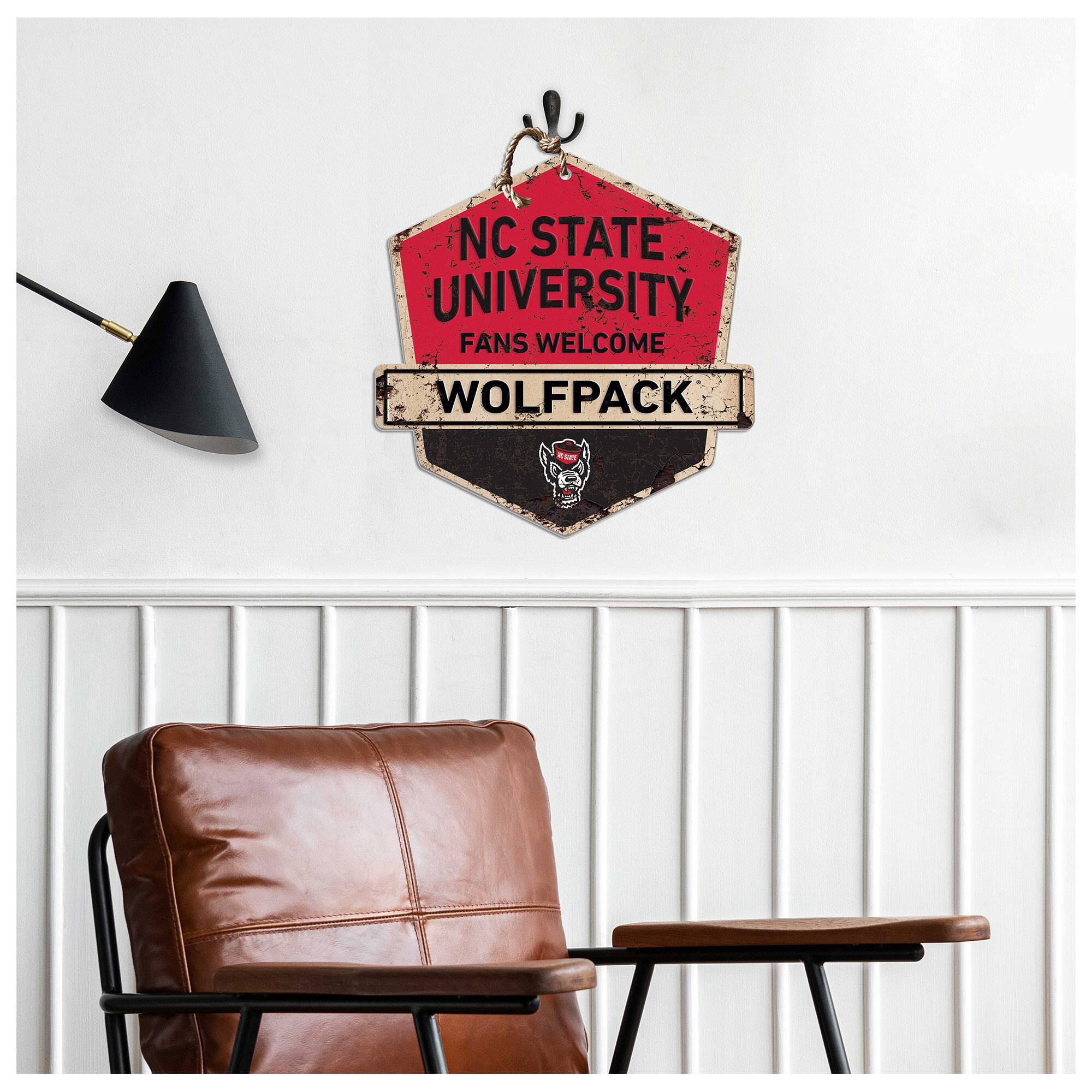NC STATE UNIVERSITY FANS WELCOME WOLFPACK