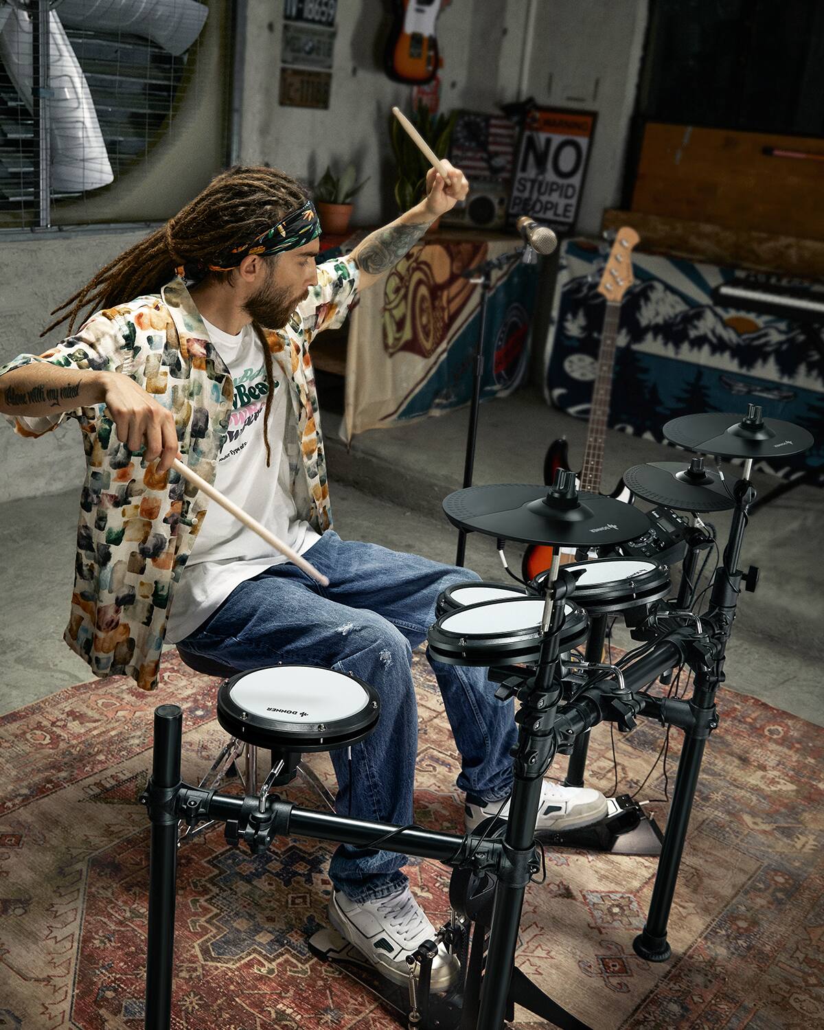 10659 NO STUPID PEOPLE