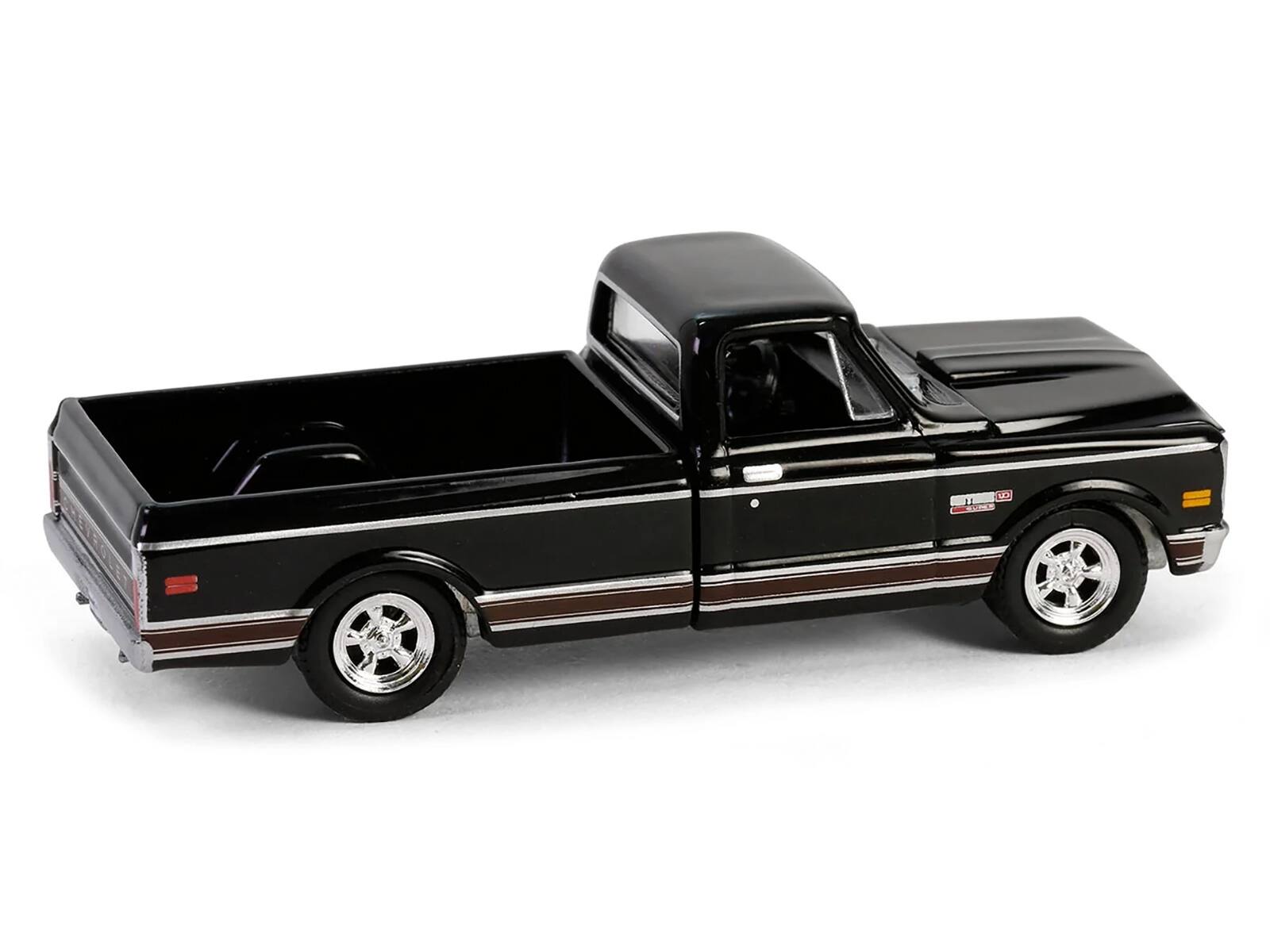 Left. Greenlight - 1972 Chevrolet Cheyenne C10 Short Bed Pickup Truck Black "Hobby Exclusive" Series 1/64 - Black.