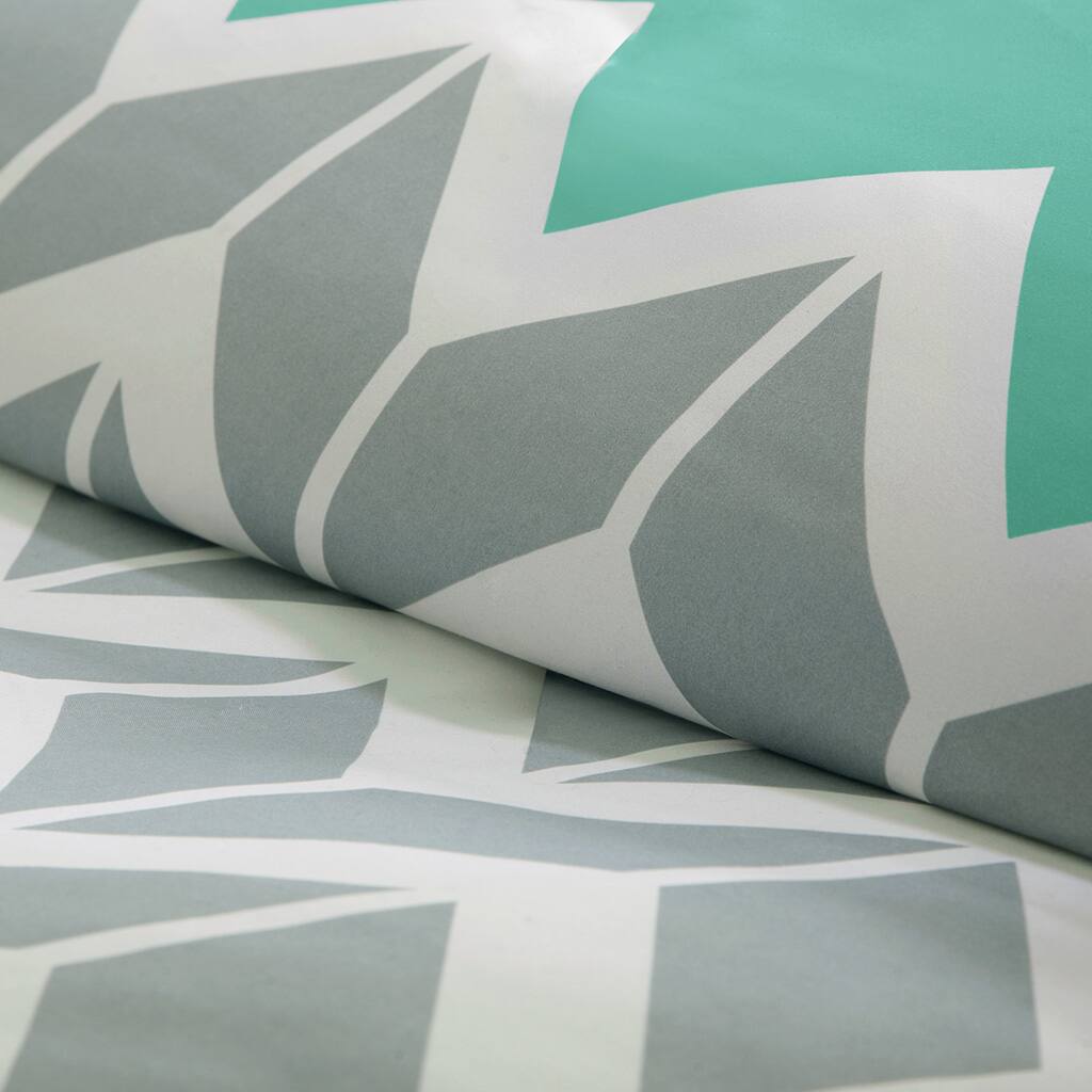 Alt View 5. Gracie Mills - Gracie Mills Basil Chevron Bliss Comforter Set - Aqua.