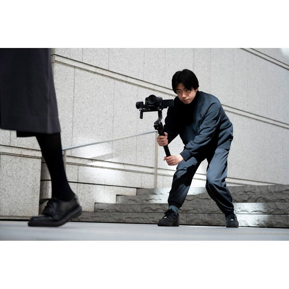 Alt View 4. Nikon - Nikon NIKKOR Z DX 12-28mm f/3.5-5.6 PZ VR Lens (Nikon Z) (20118) + 64GB Memory  - Bundle - Black.