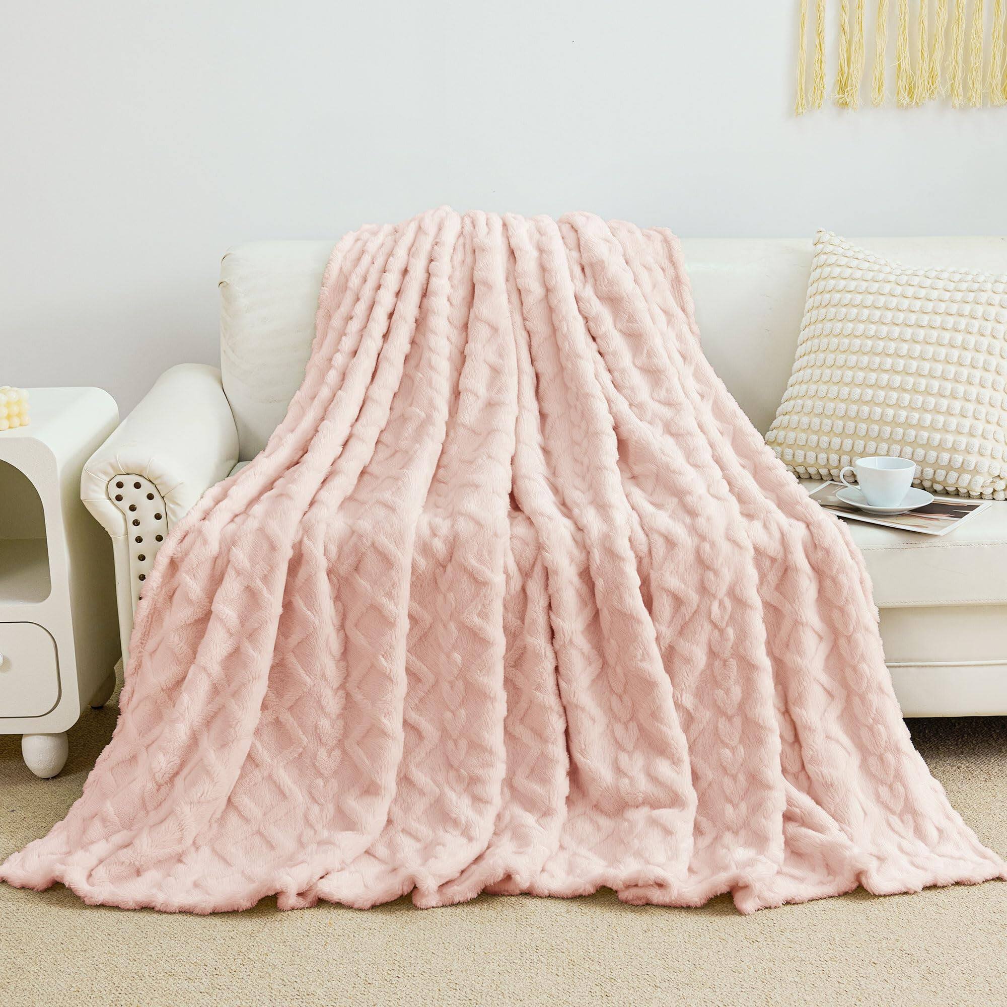 Pink-Queen(90×90in)