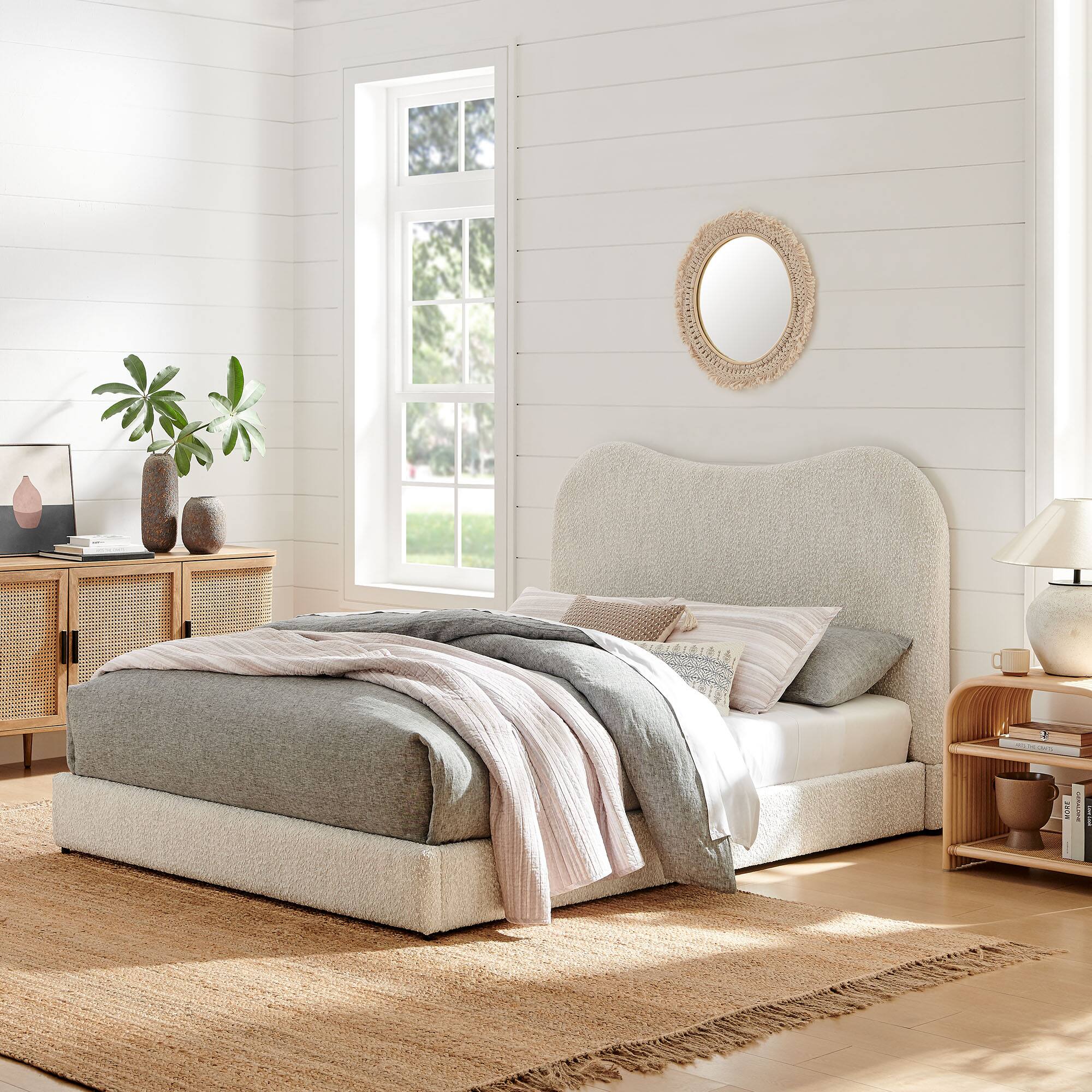 Seluna Boucle Queen Platform Bed by Modway - Pearl