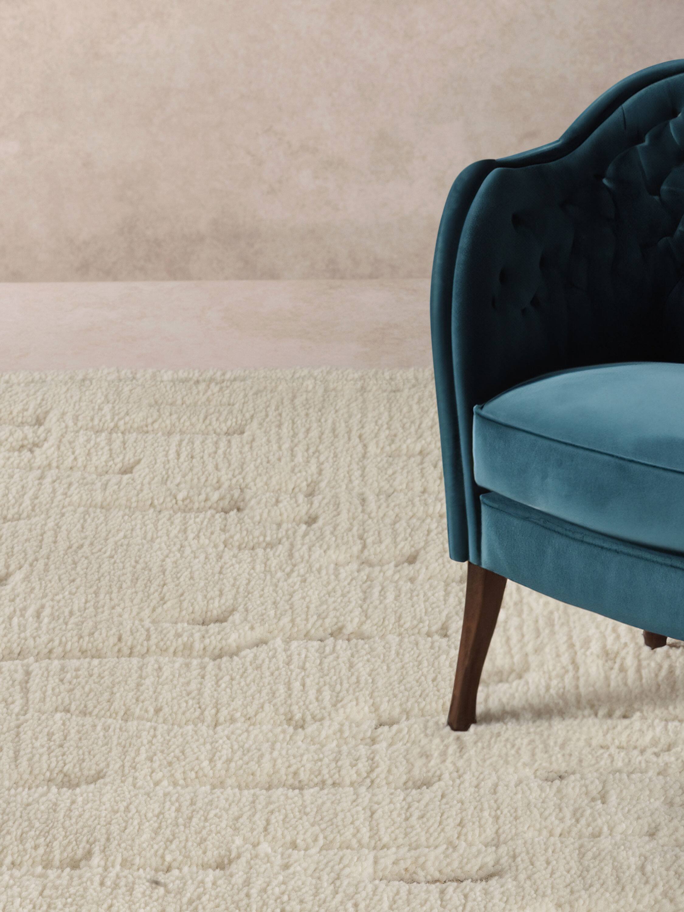 Angle. GAURI KOHLI - Narita Rug - Shades of ivory and brown.