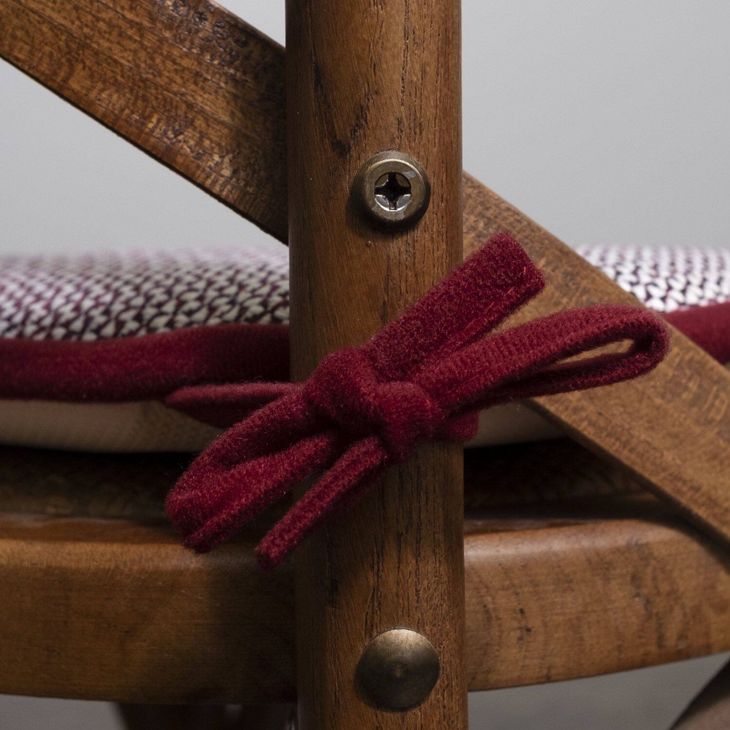 Left. Sweet Home Collection - Cameron Memory Foam No Slip Back 16" x 16" Chair Pad Cushion with Ties, 6-Pack - Wine/White.