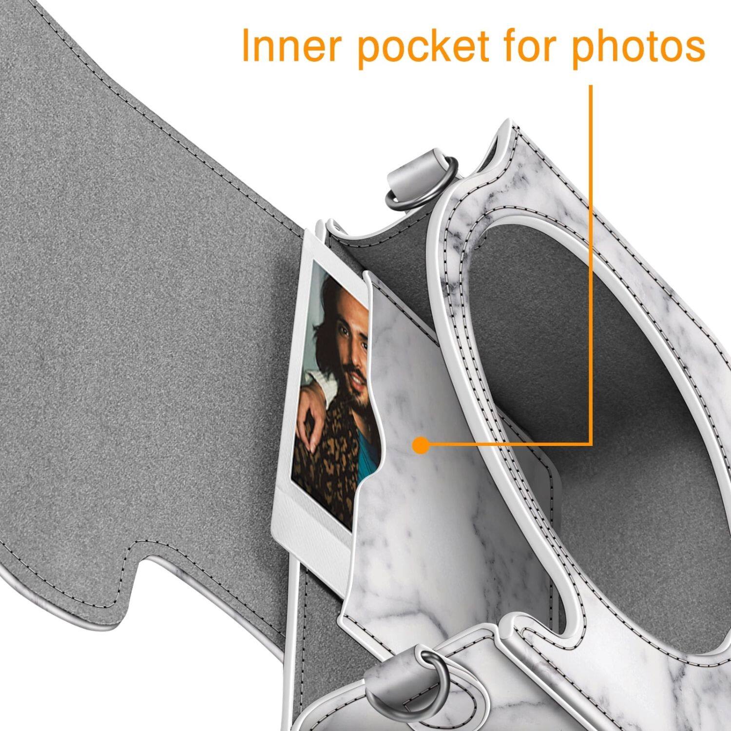Inner pocket for photos