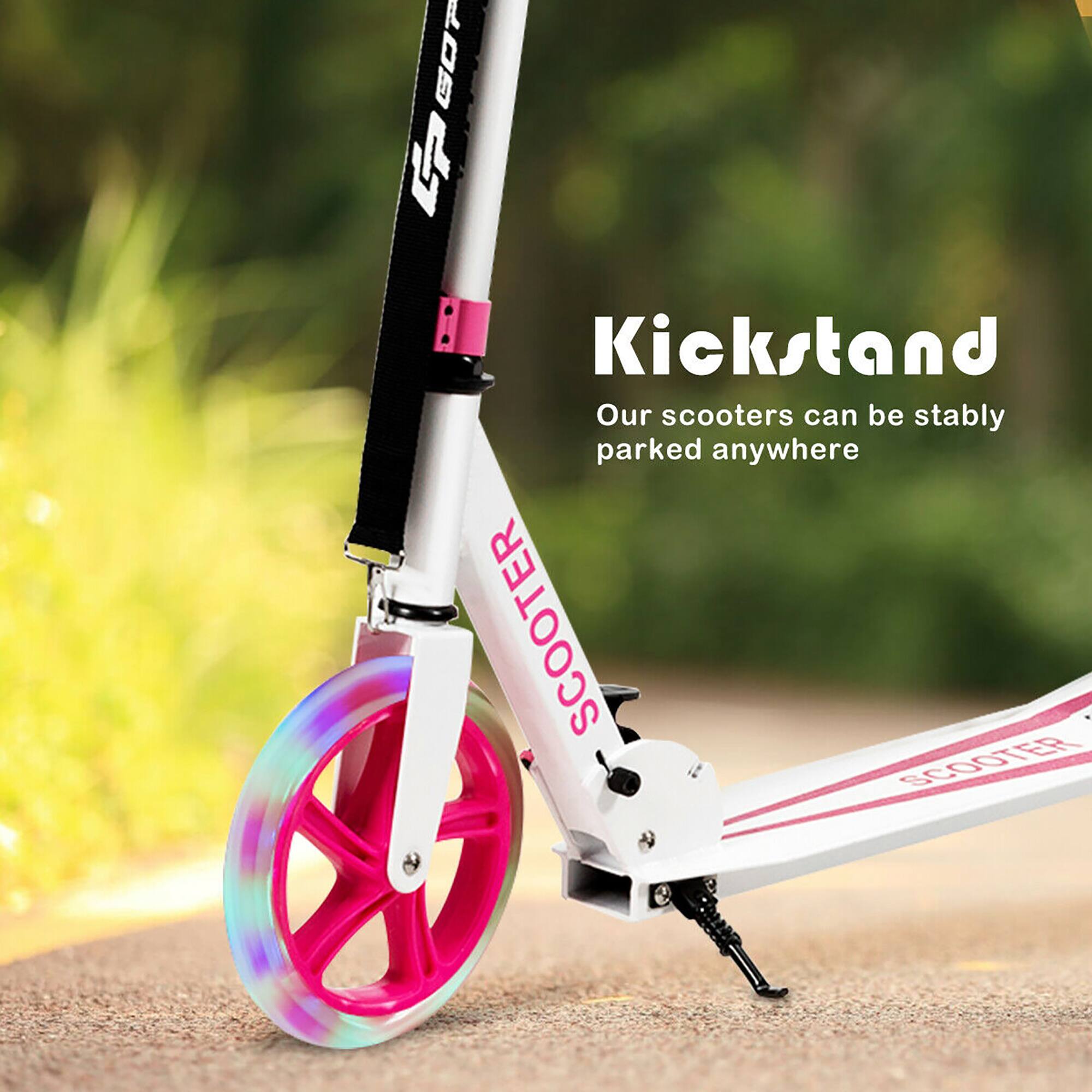 Kickstand  
Our scooters can be stably parked anywhere