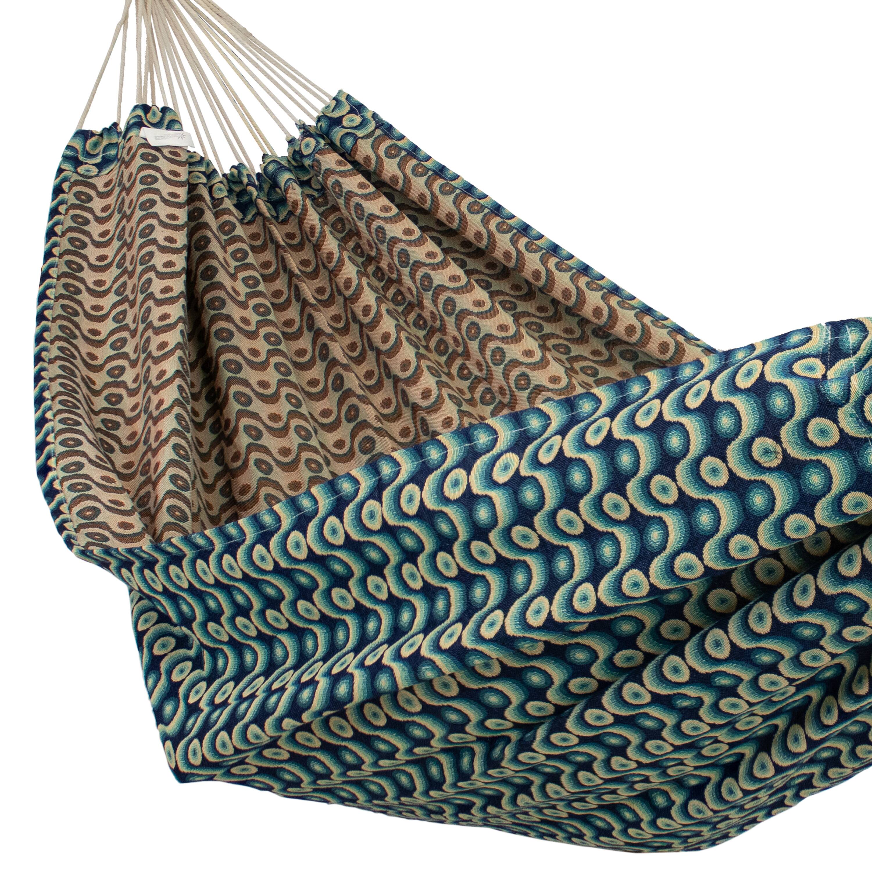 Alt View 8. Sunnydaze - 2-Person Polyester Jacquard Double Hammock - Retro Waves.