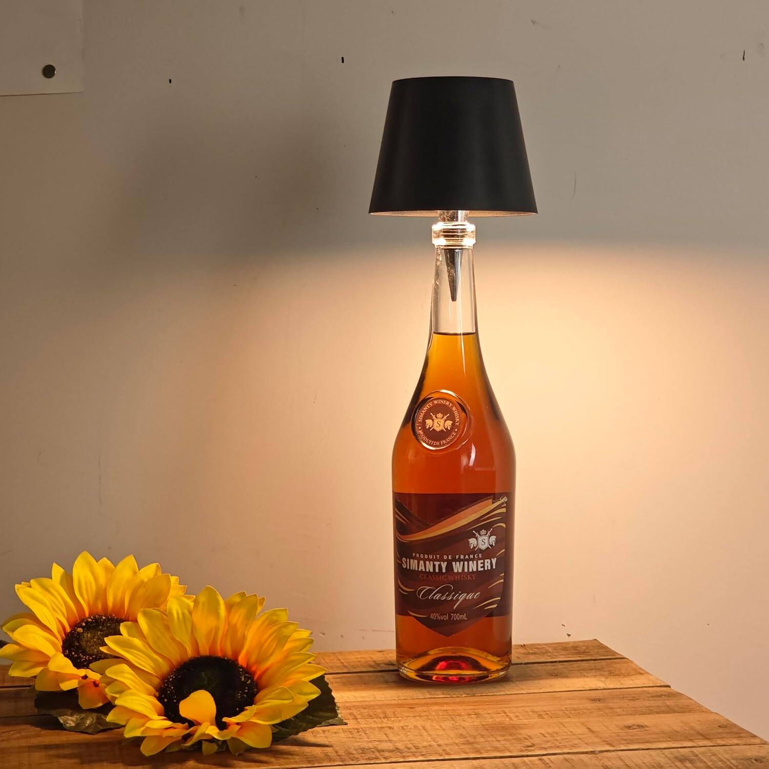 PRODUIT DE FRANCE  
SIMANTY WINERY  
Classique  
40% vol 700mL