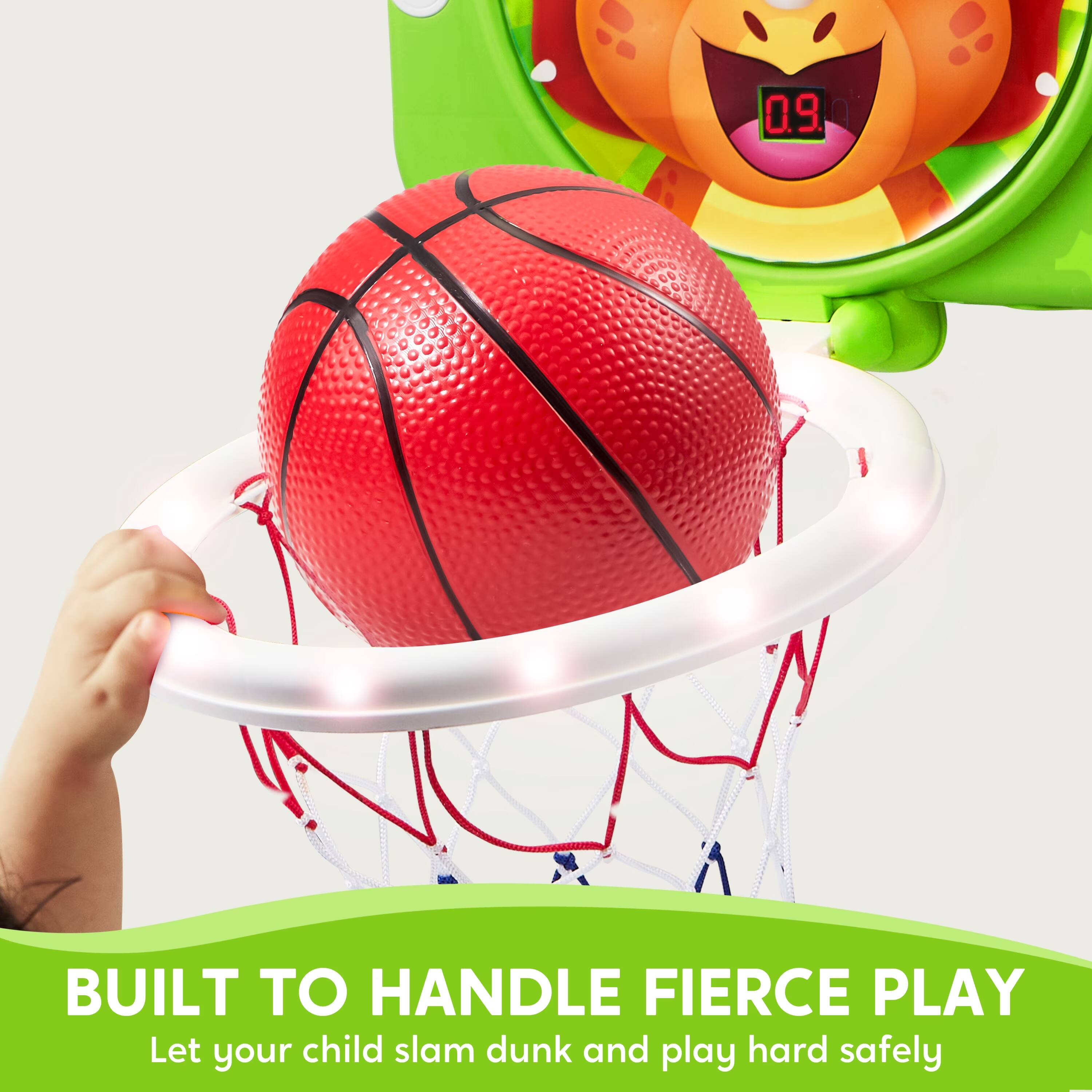 0.9 BUILT TO HANDLE FIERCE PLAY  
Let your child slam dunk and play hard safely