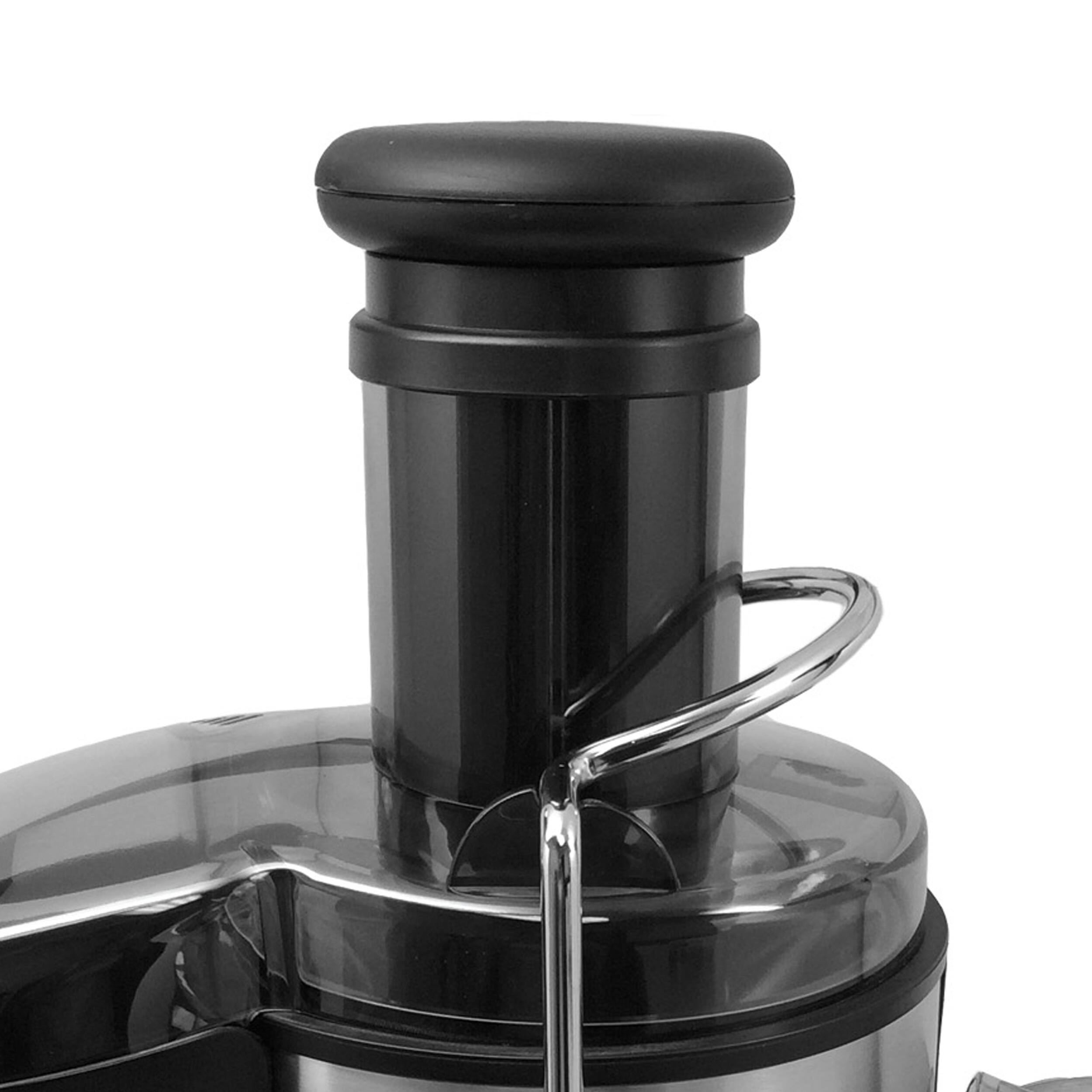 Alt View 2. Brentwood - Brentwood Stainless Steel 700w Power Juice Extractor - Silver.