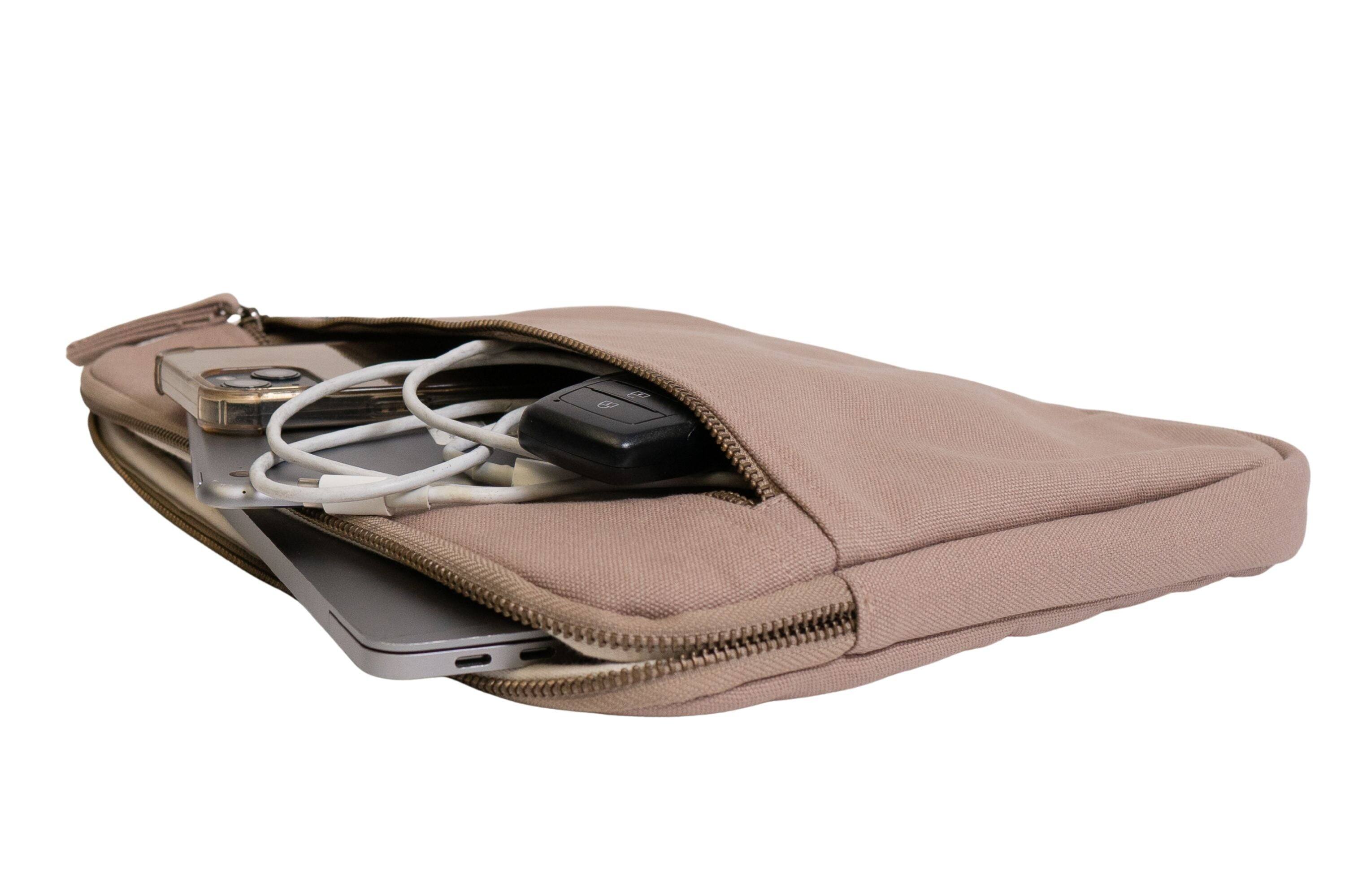 Left. Terra Thread - Organic Cotton Laptop Sleeve 13 inches - Beige.
