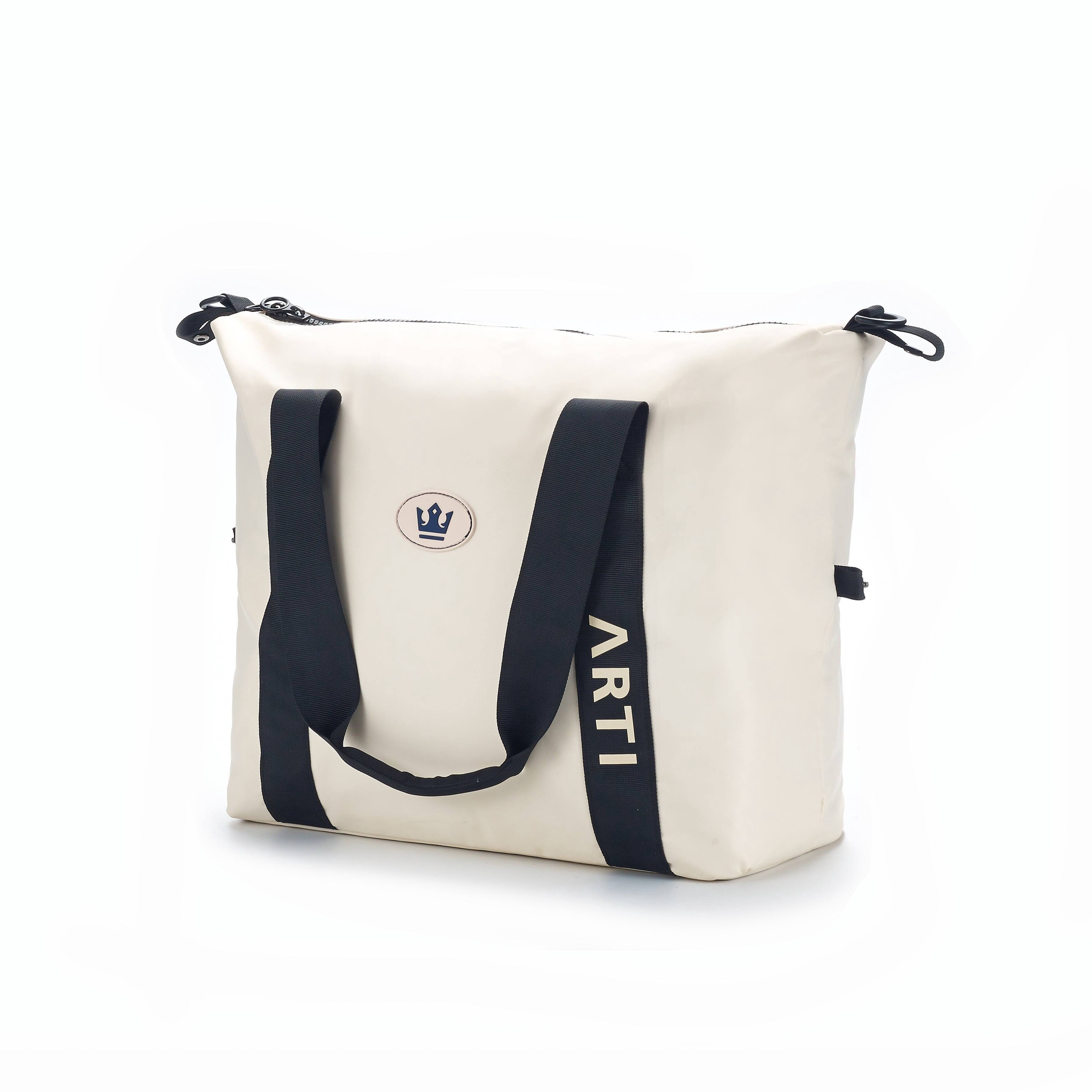 Angle. ARTI - ARTI Duffle Bag, Cream - Cream.
