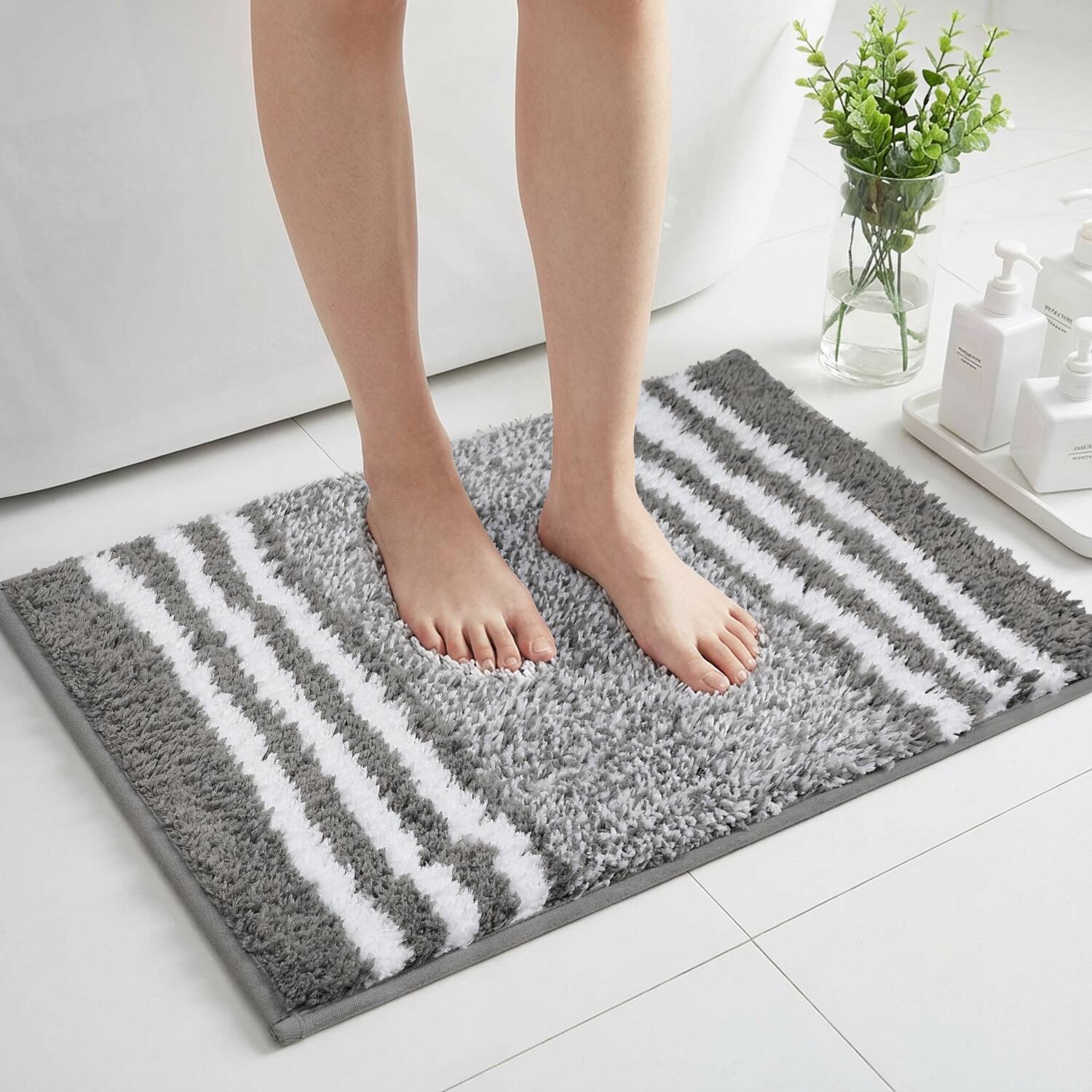 Front. Garnen - Bathroom Rugs Non Slip Bath Mat Rug 16"x24" Soft Absorbent Quick Dry Washable Bath Mats for Bathroom Floor Tub & Shower - Gray.