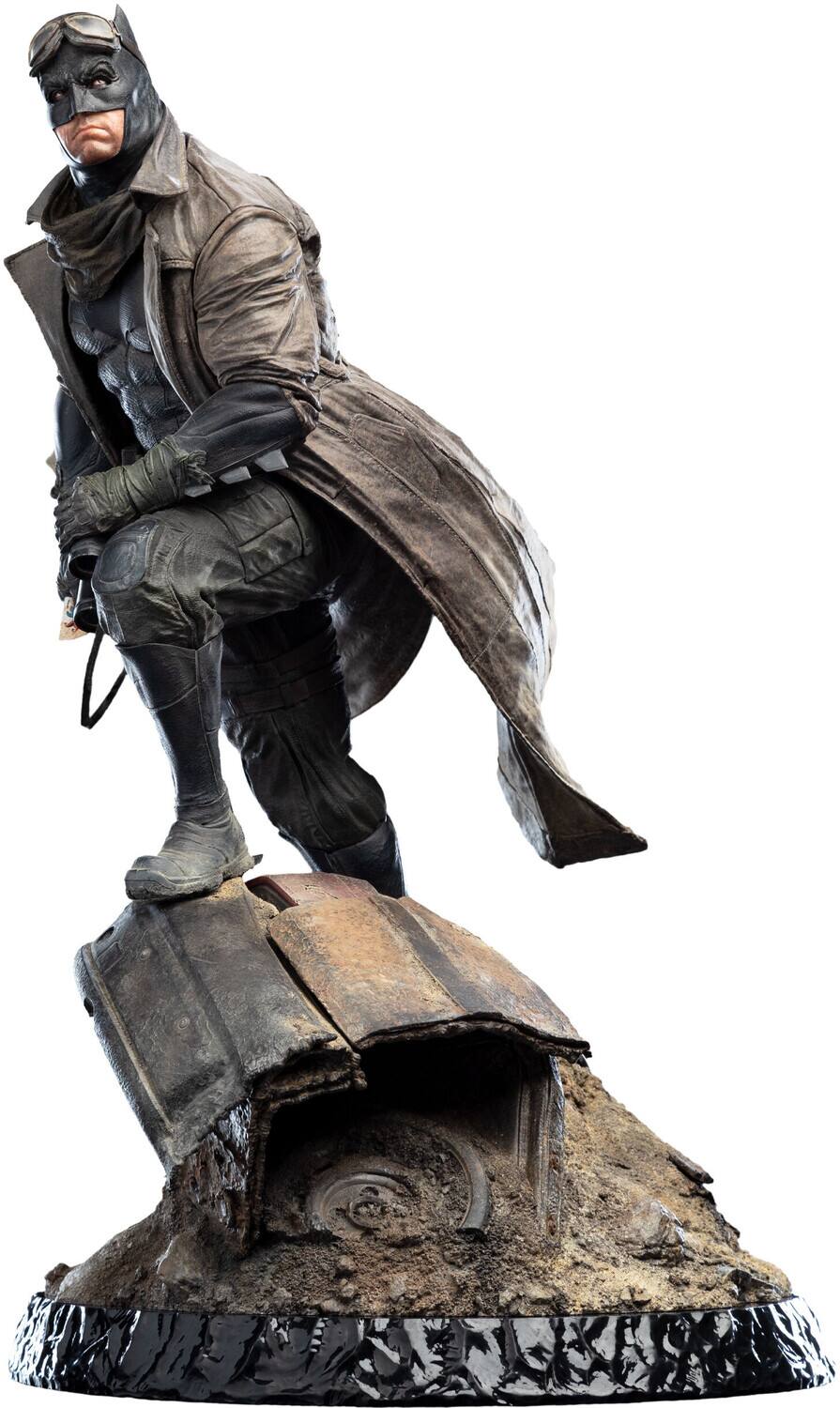 Alt View 1. Weta Workshop - WETA Workshop Limited Edition Polystone - Zack Snyder's Justice League: Batman 1:4 Scale Statue   - Collectibles - Multicolor.