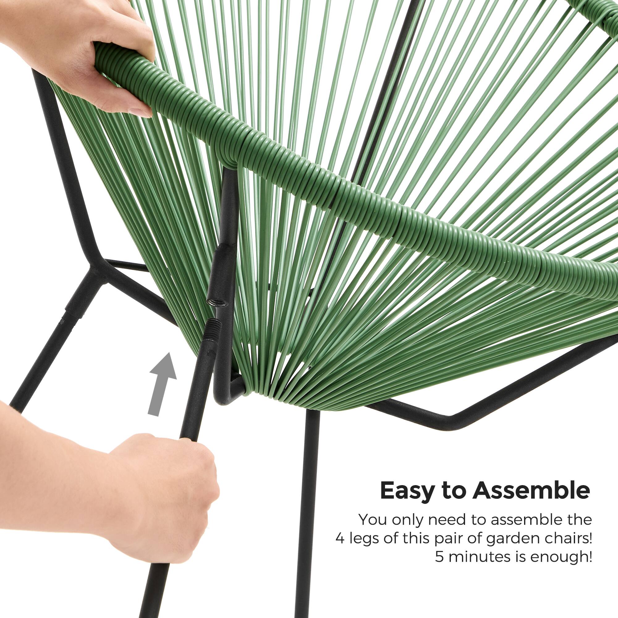 Easy to Assemble  
You only need to assemble the 4 legs of this pair of garden chairs!  
5 minutes is enough!