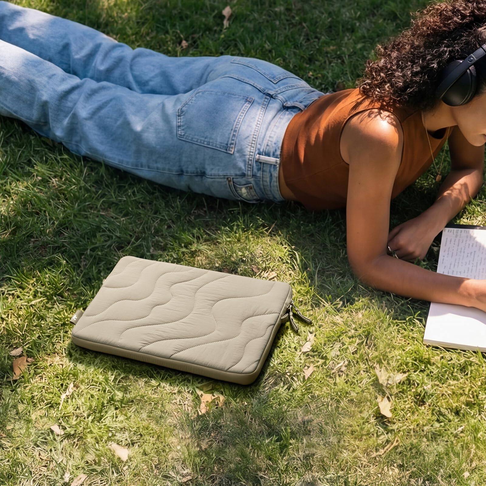 Alt View 7. tomtoc - Terra-A27 Puff Recycled Laptop Sleeve for 15-inch MacBook Air M5/A3448, M4/A3241, M3/A3114, M2/A2941, Quilted Design - Dune Shade.