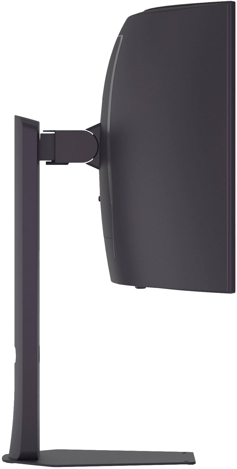 Alt View 4. LG - UltraGear 34" OLED Curved WQHD 240Hz 0.03ms AMD FreeSync Premium Pro Gaming Monitor with HDR (DisplayPort, HDMI, USB-C) - Black.