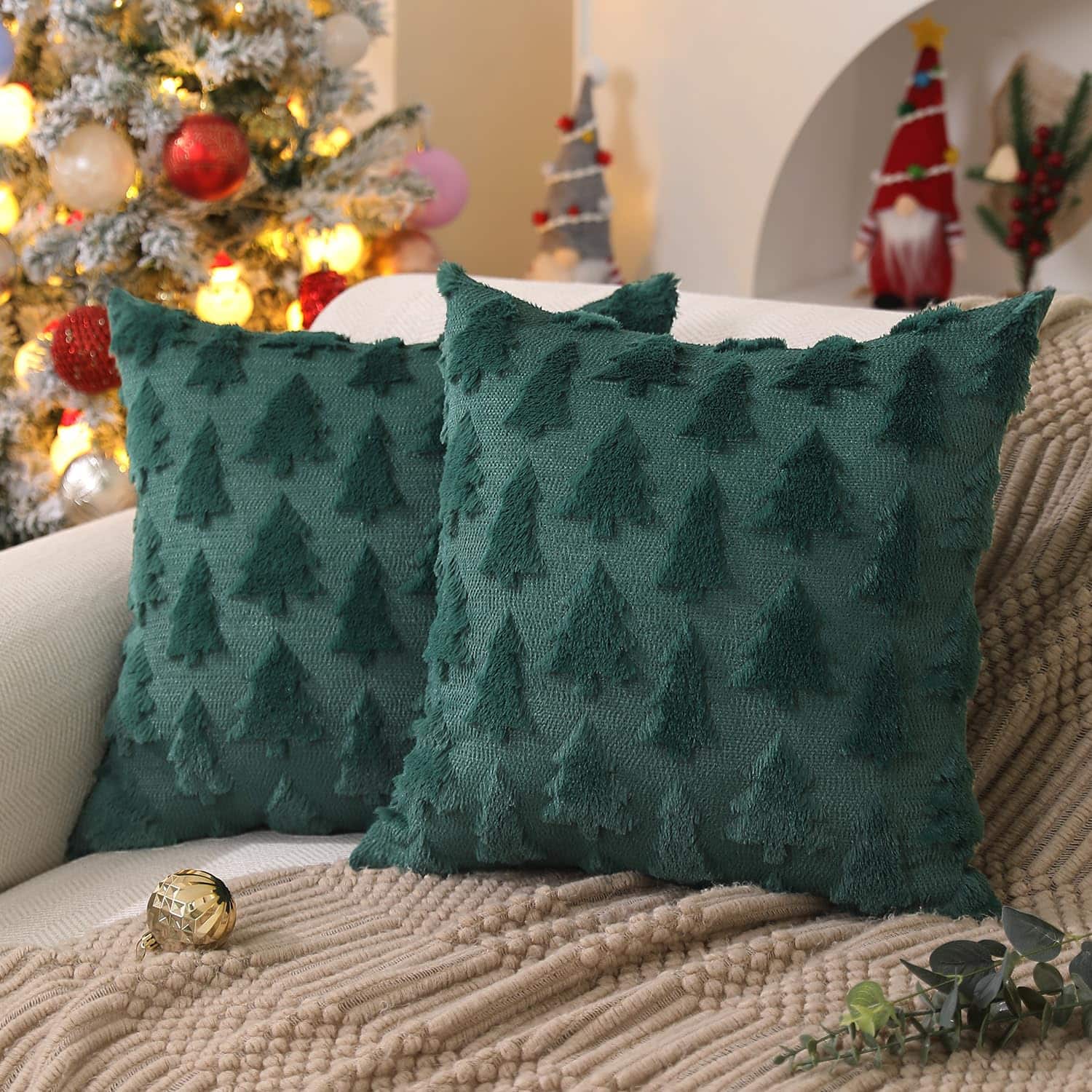 Stylel Star - DFXSZ Christmas Tree Pillow Covers 18x18 inch Set of 2 Christmas Decoration Beige Soft Plush Faux Fur Jacquard Throw - Green