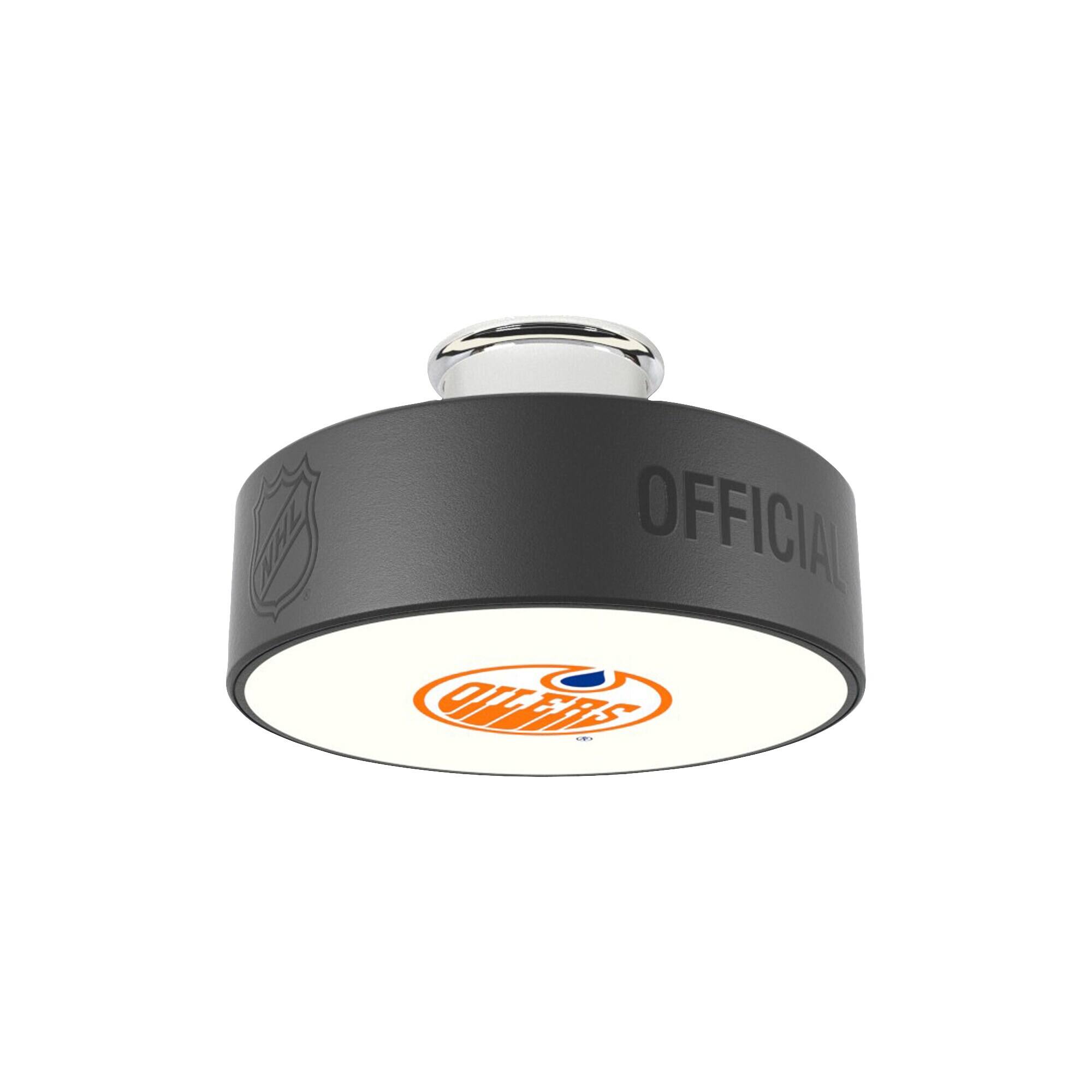 Ultimate Hockey Fans - Edmonton Oilers Retro Logo Hockey Puck Light - Multicolor