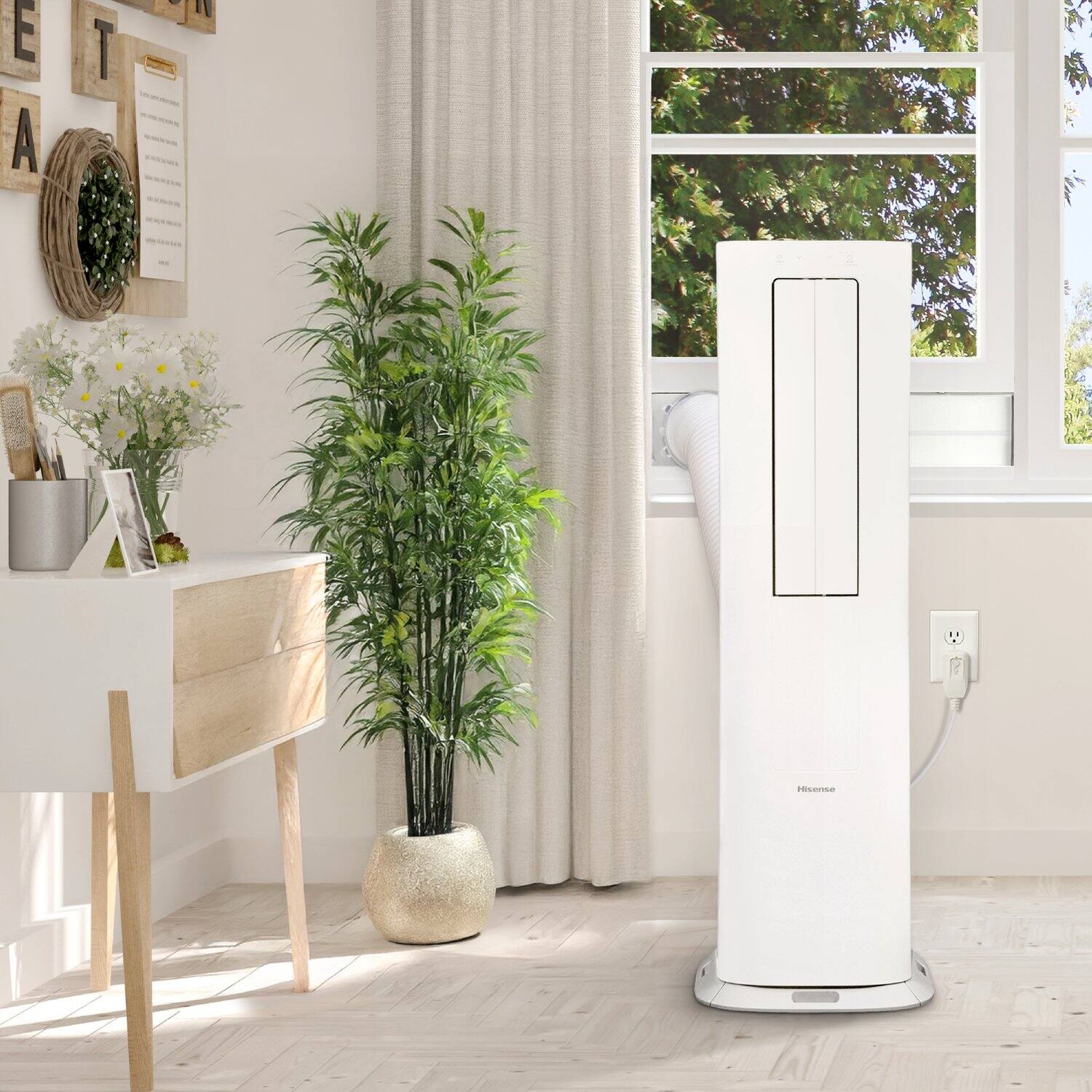 Alt View 25. Hisense - Hisense 8,000 BTU 350 Sq. Ft. Portable Air Conditioner Inverter with Supplemental Heat Function - White.