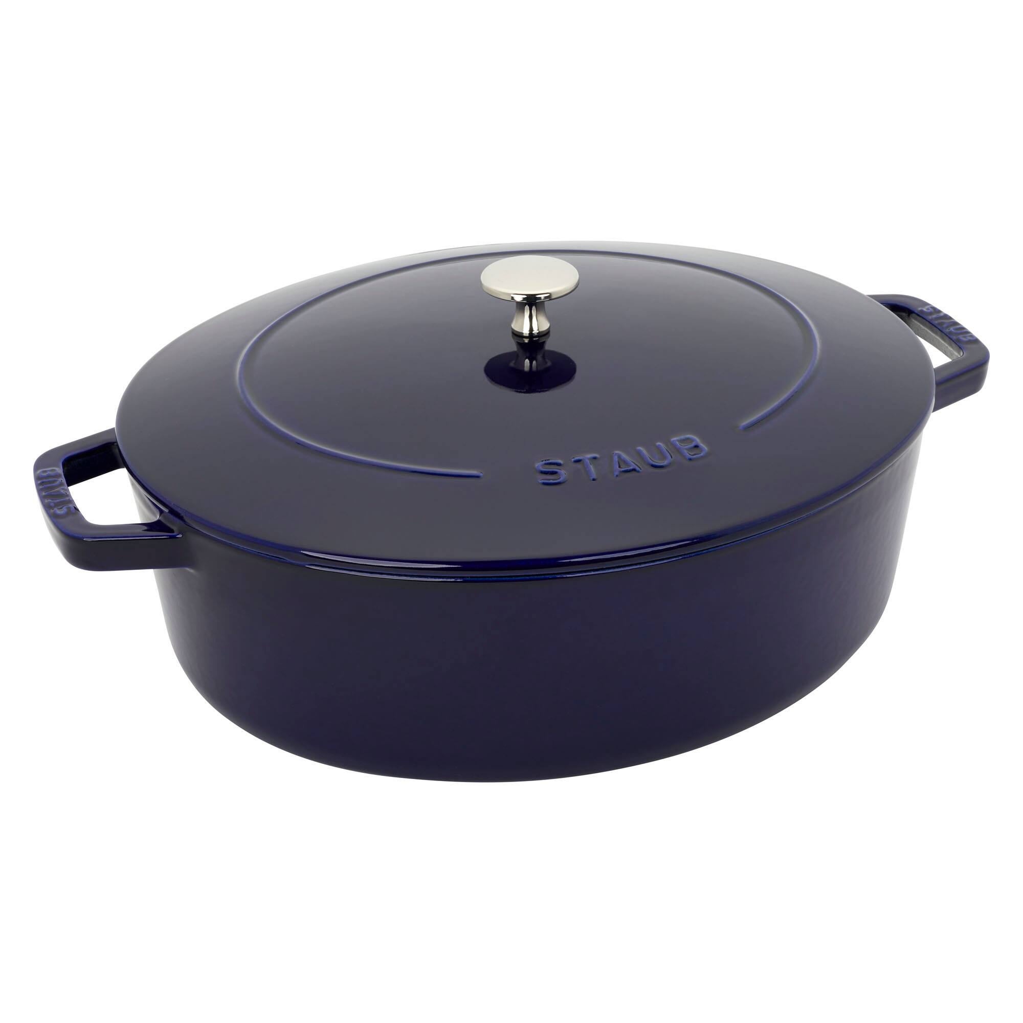 The text on the image is:

"STAUB"