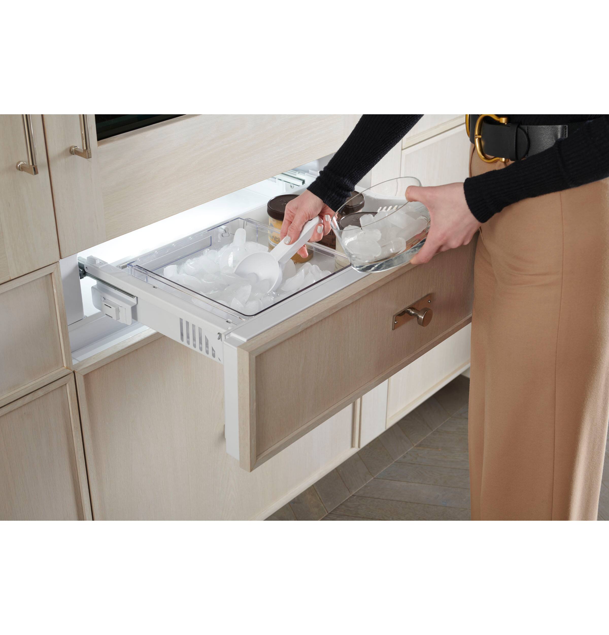 Alt View 15. Monogram - 14.6 Cu. Ft. Bottom Freezer Built-In Refrigerator with Dual Refrigeration System - Stainless Steel.