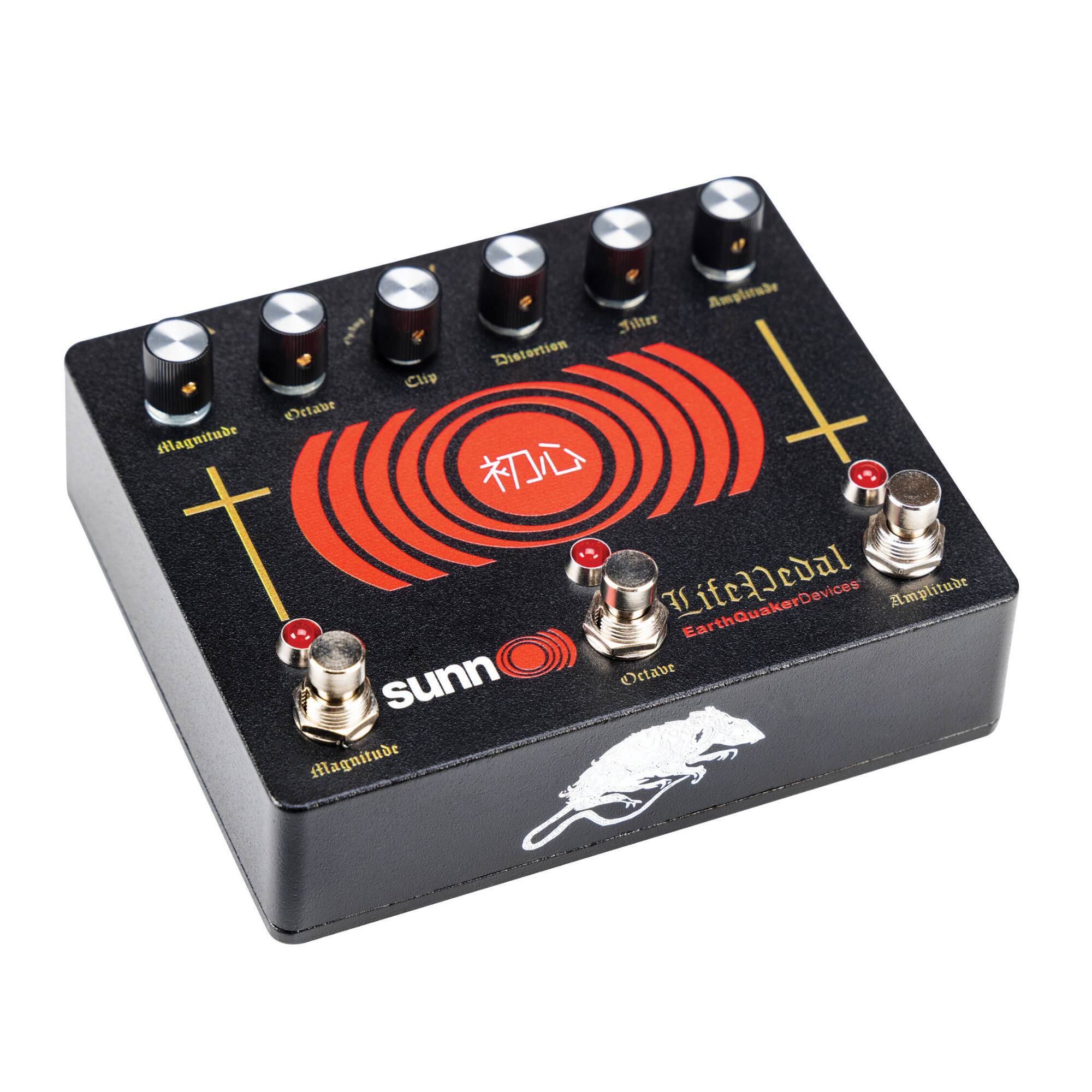 Amplitude Distortion Clip Filter  
Ortave #tlagnitude  
EarthQuakerDevices  
Amplitude  
sunn  
Ortave  
tlagnitude