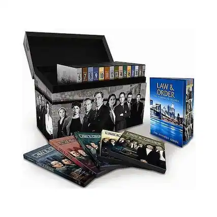 Front. Law and Order: The Complete Series .