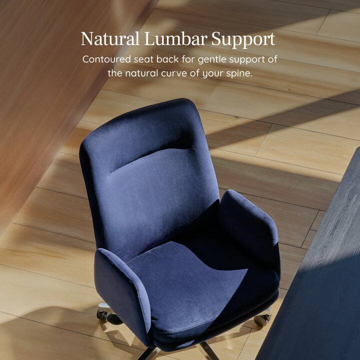 Natural Lumbar Support  
Contoured seat back for gentle support of the natural curve of your spine.