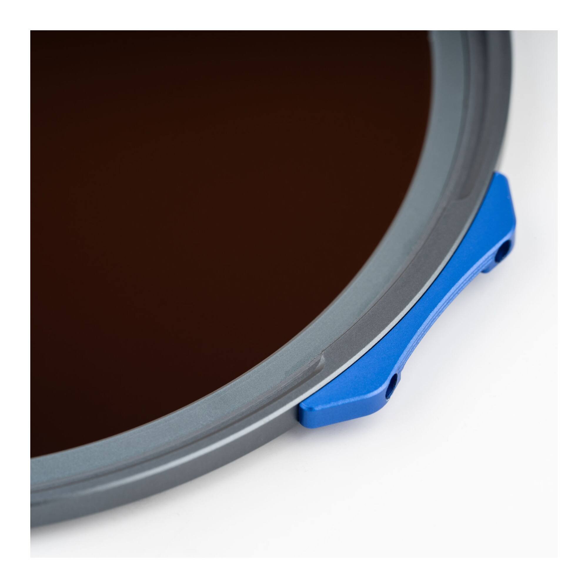 Left. NiSi - NiSi JetMag Pro FS ND2 (0.3) 82MAG Magnetic Filter with 1 Stop Neutral Density.