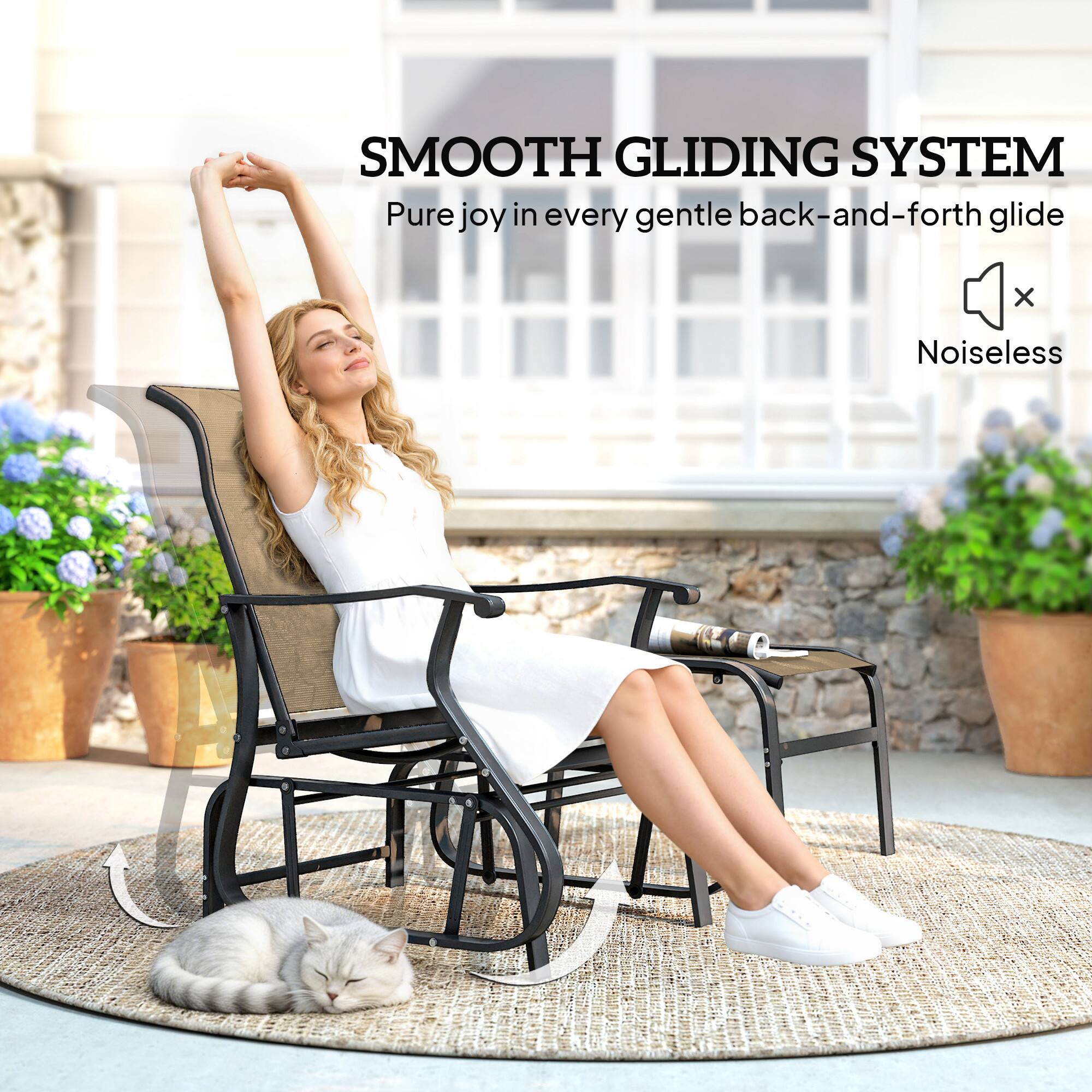 SMOOTH GLIDING SYSTEM  
Pure joy in every gentle back-and-forth glide  
Noiseless