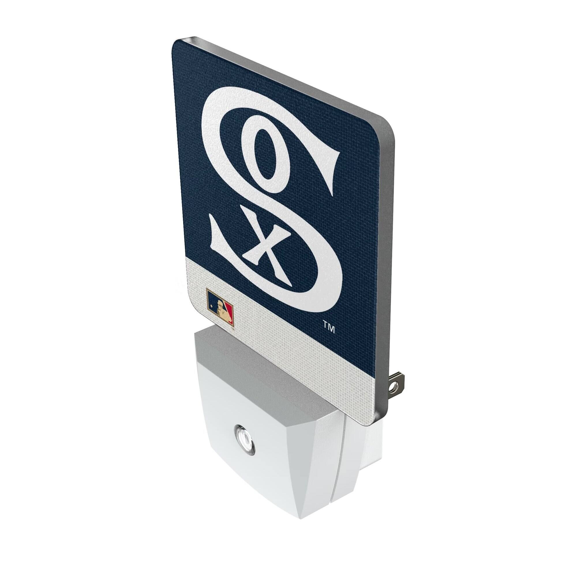 Alt View 1. Keyscaper - Chicago White Sox Stripe Design Nightlight 2-Pack - Multicolor.