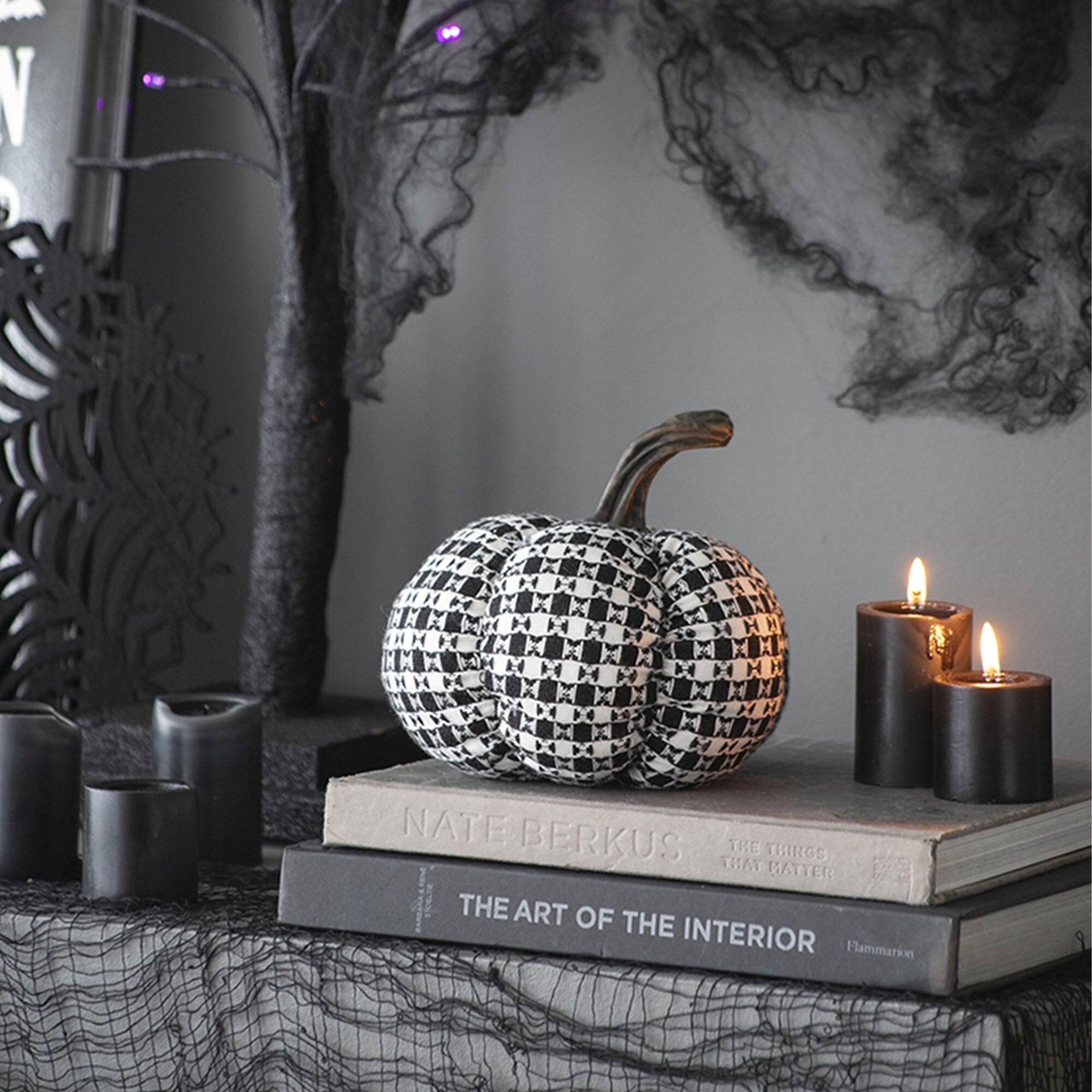 Nate Berkus  
The Things That Matter  
The Art of the Interior  
Flammarion