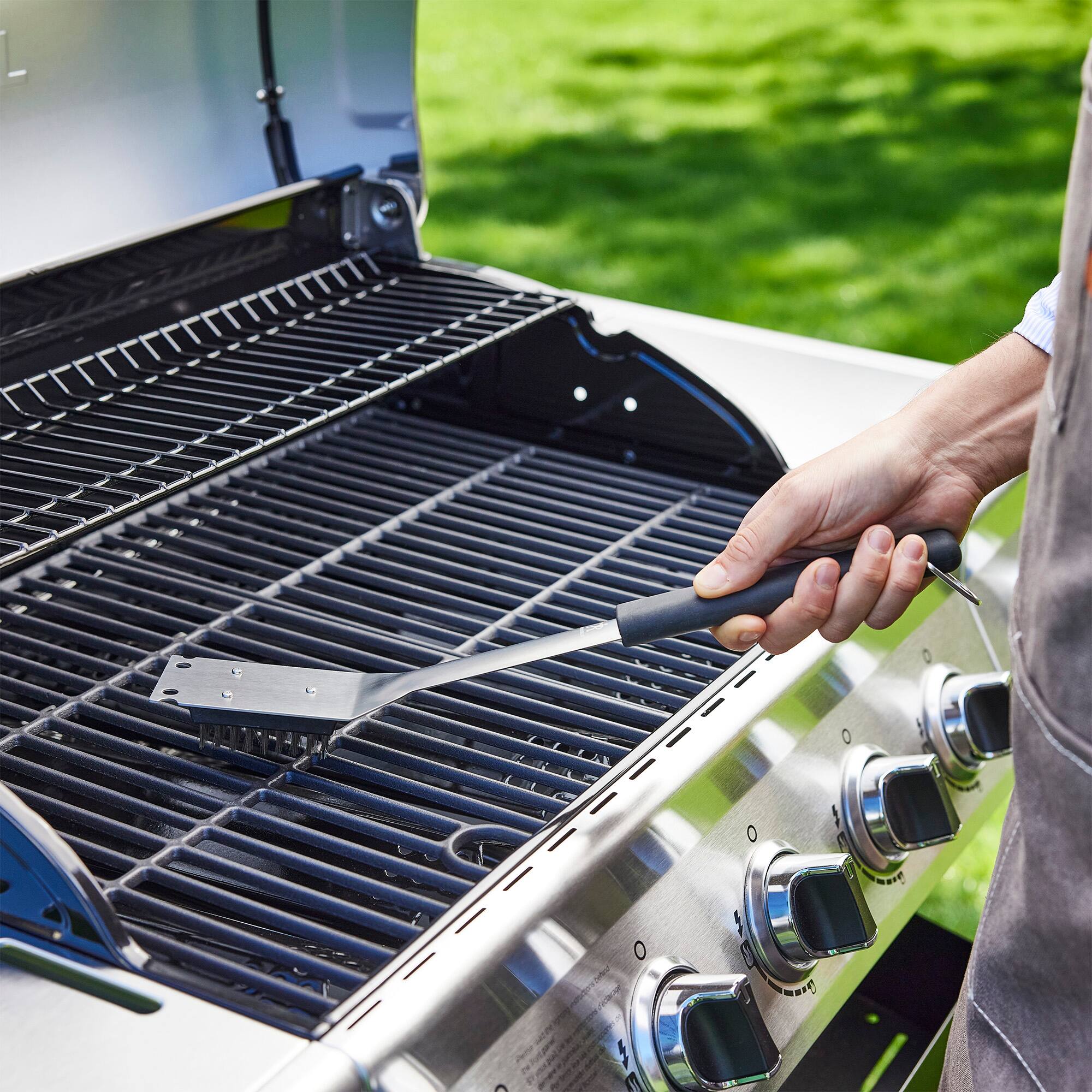 Alt View 1. Henckels - Henckels BBQ Stainless Steel Grill Brush - Stainless Steel.