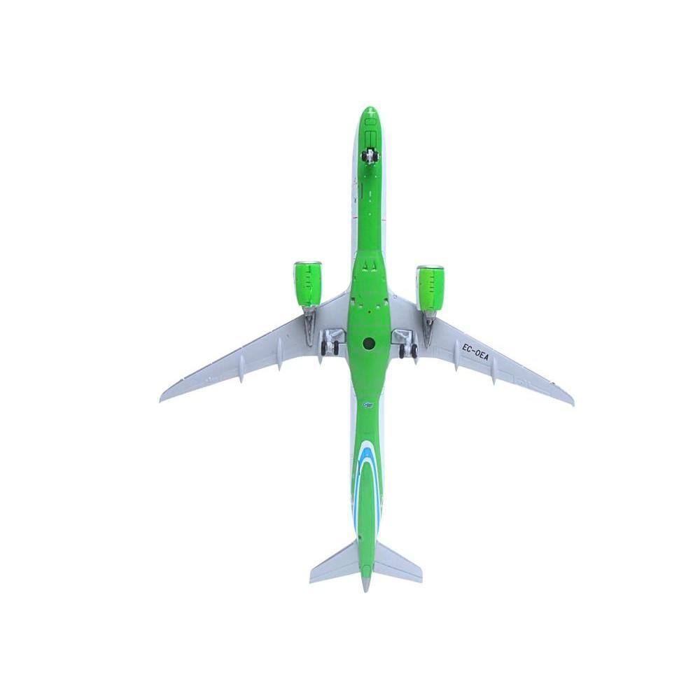 Alt View 1. GeminiJets - Embraer E195-E2 Commercial Aircraft "Binter Canarias" (EC-OEA) White with Green Tail Stripes Stripes 1/400 - White with Green.