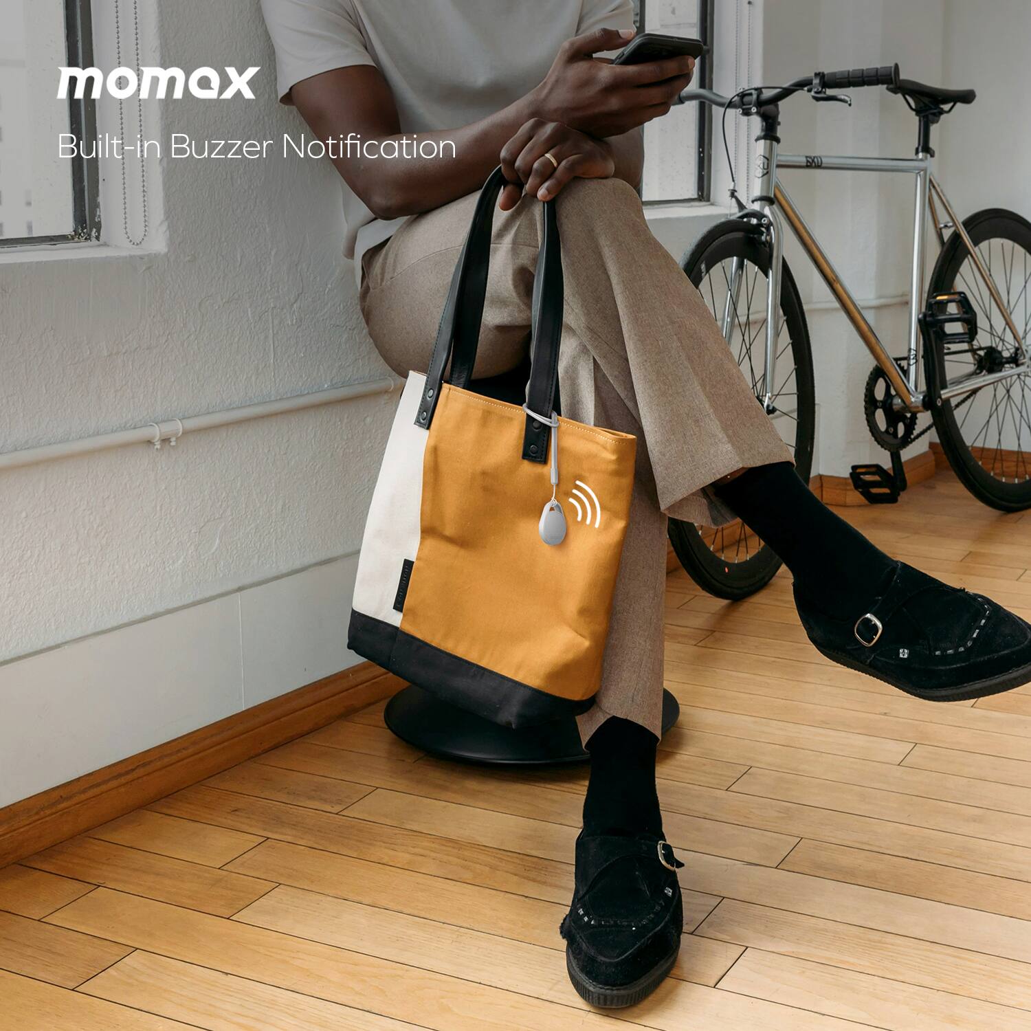 momax  
Built-in Buzzer Notification