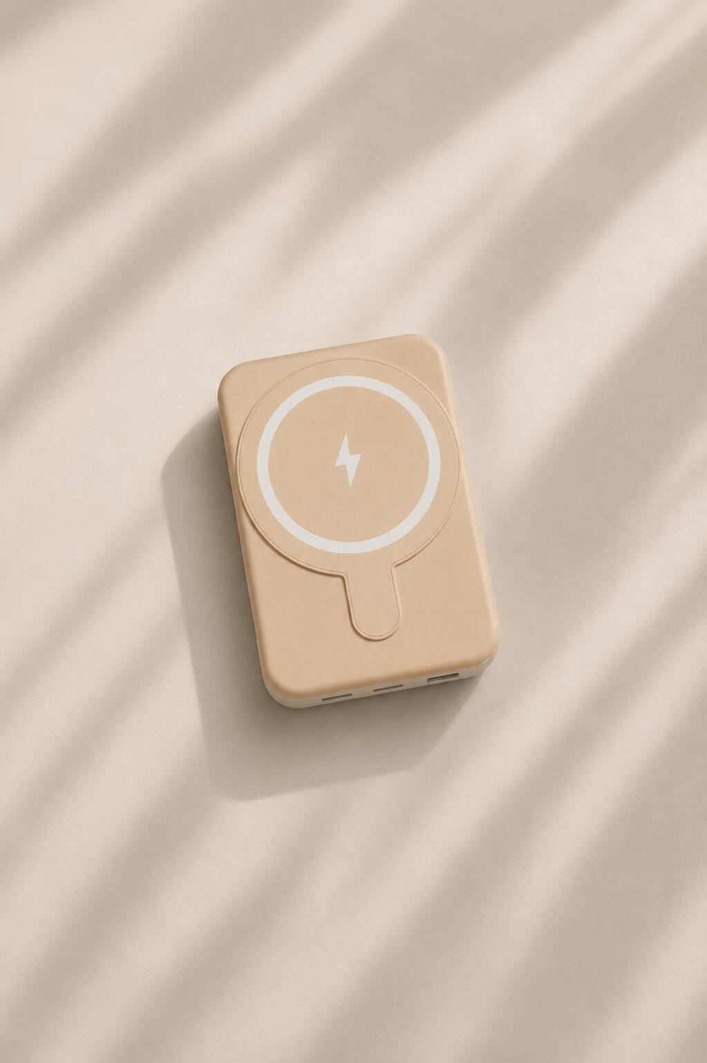 Angle. Posh Tech - Ultra Slim Magnetic Power Bank.