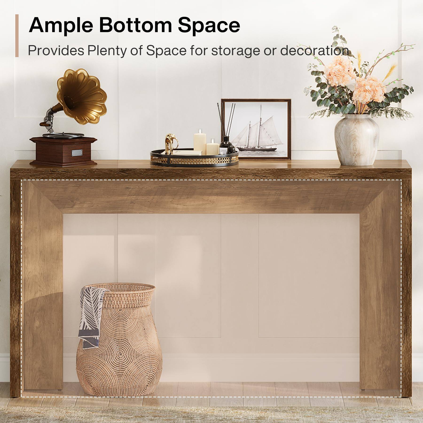 Ample Bottom Space  
Provides Plenty of Space for storage or decoration