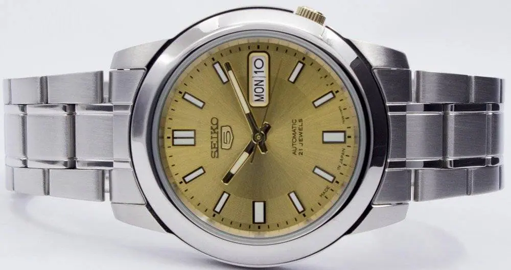 SEIKO  
AUTOMATIC  
21 JEWELS  
JAPAN  
MADE  
MON 10