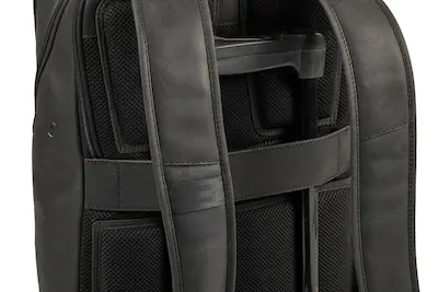 The Commuter's Leather Backpack Black / 17" The Commuter's Leather Backpack Black / 17"