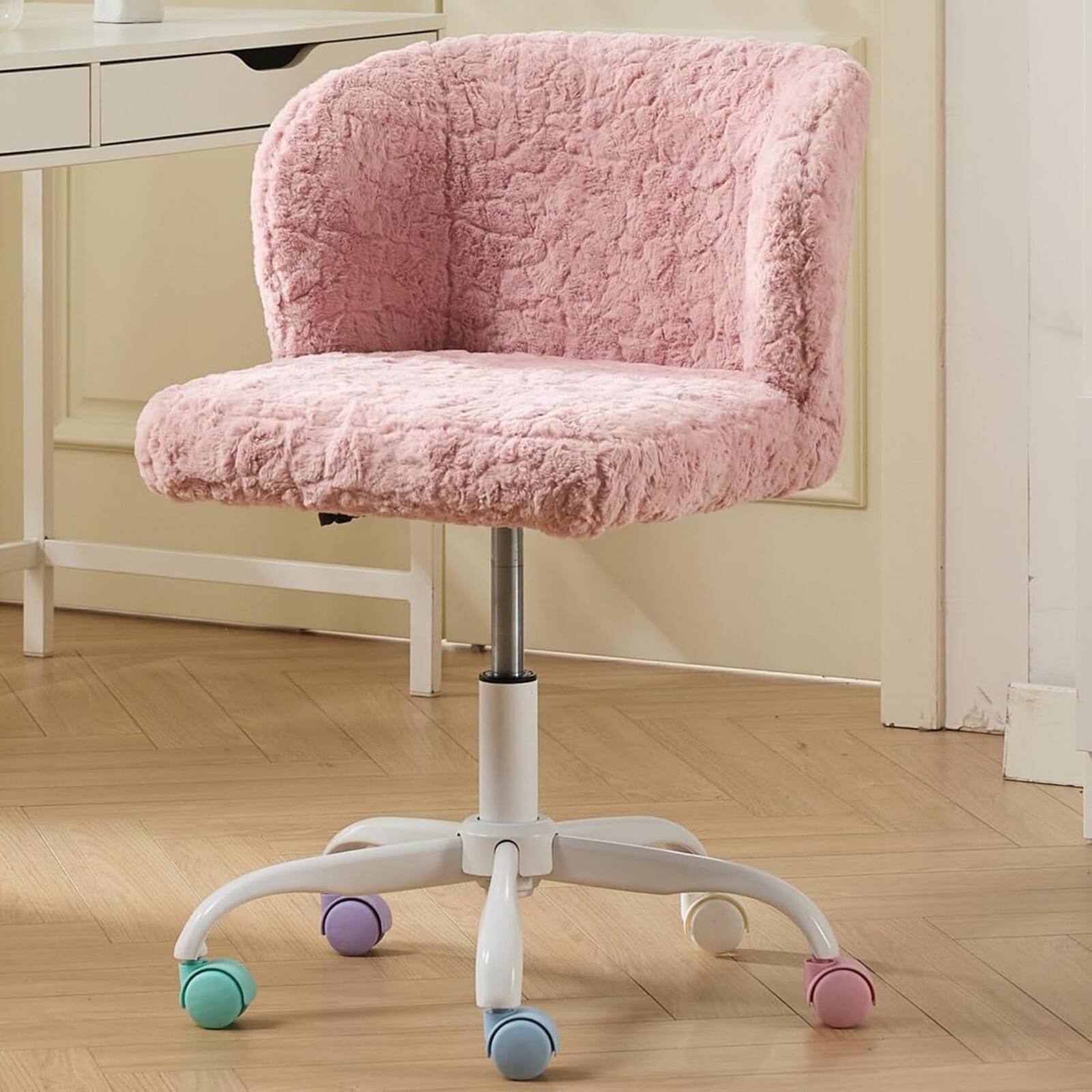 Angle. HTUTWOO - Cute Desk Chair -  Faux Fur Office Chair with 360° Swivel Wheels & Adjustable Height,Sturdy 250lbs for Bedroom,Office - Pink.