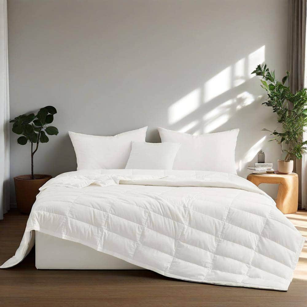 Puredown - Cooling Luxurious Down Blanket with Satin Trim Soft Bed Cover, Tencel, 90x90 inches - White