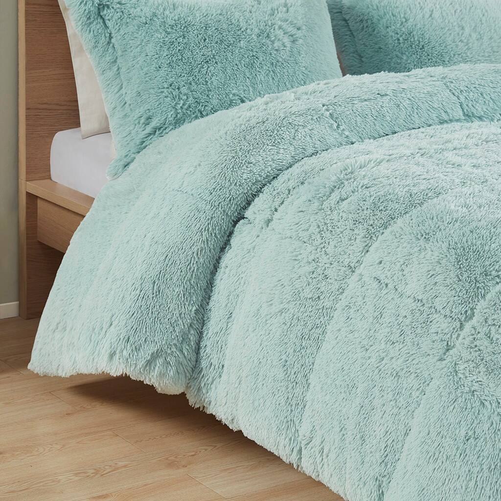 Alt View 2. Gracie Mills - Gracie Mills Susie Contemporary Shaggy Long Fur Comforter Set - Aqua.