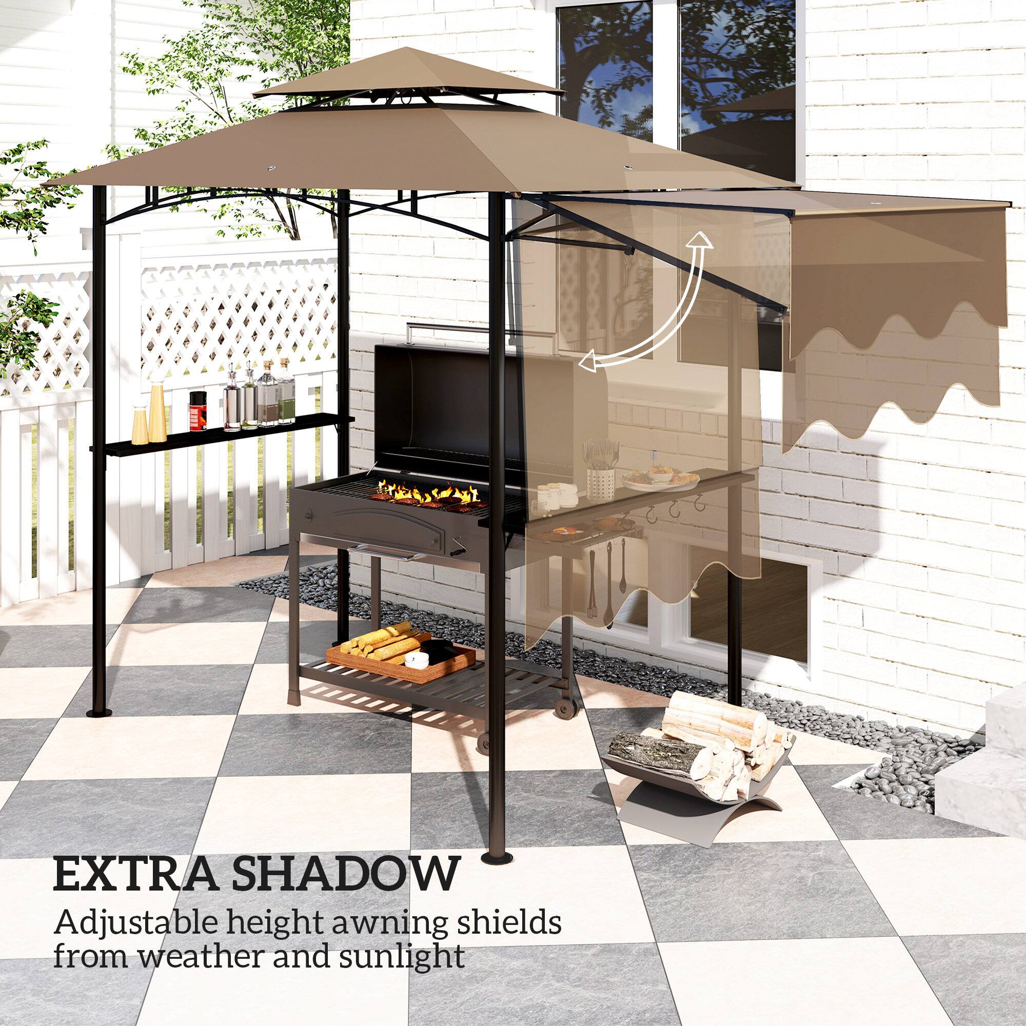 EXTRA SHADOW
Adjustable height awning shields from weather and sunlight